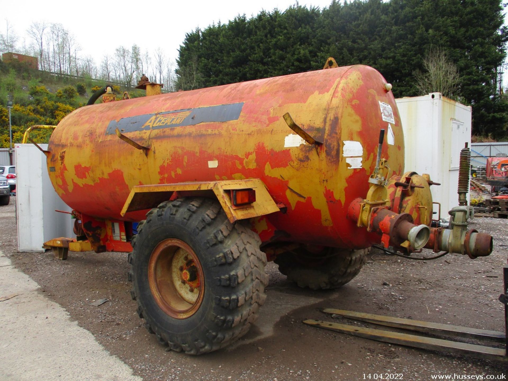 ACEPLANT DUST SUPPRESSION TANKER - Image 2 of 4