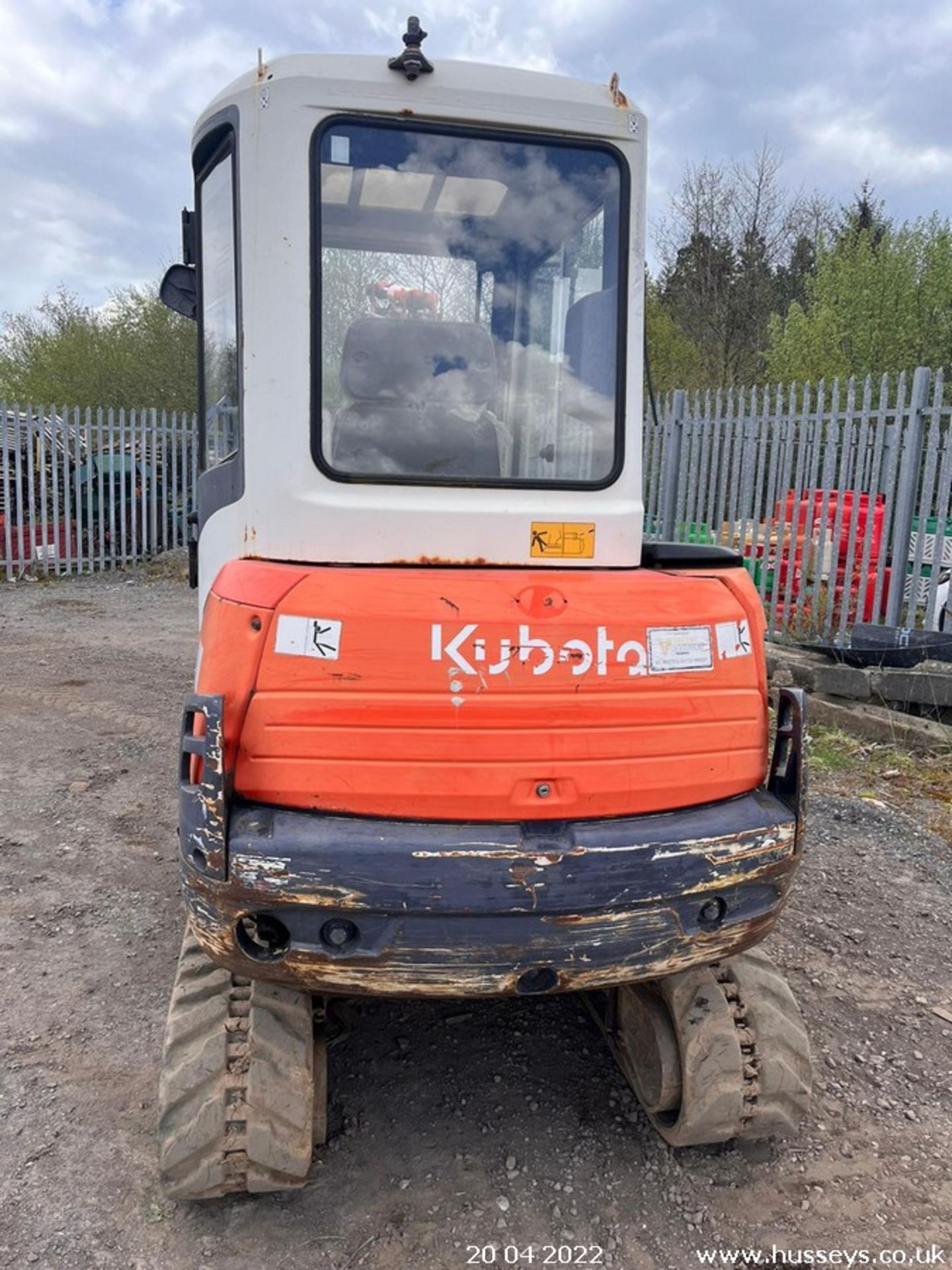 KUBOTA KX61-3 2009 C.W 3 BUCKETS & QUICK HITCH, BLACK & RED KEYS, RTD - Image 3 of 10