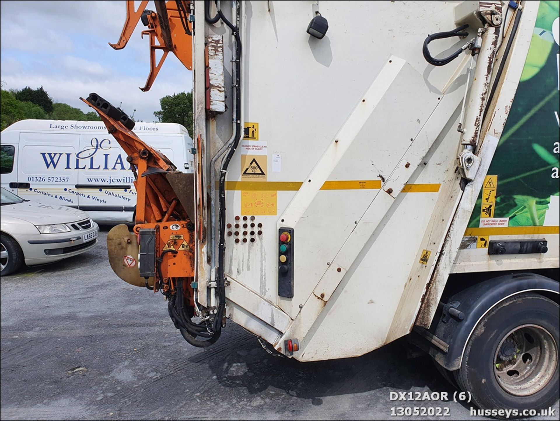 12/12 DAF TRUCKS LF REFUSE VEHICLE - 6692cc 2dr (White) - Image 6 of 30