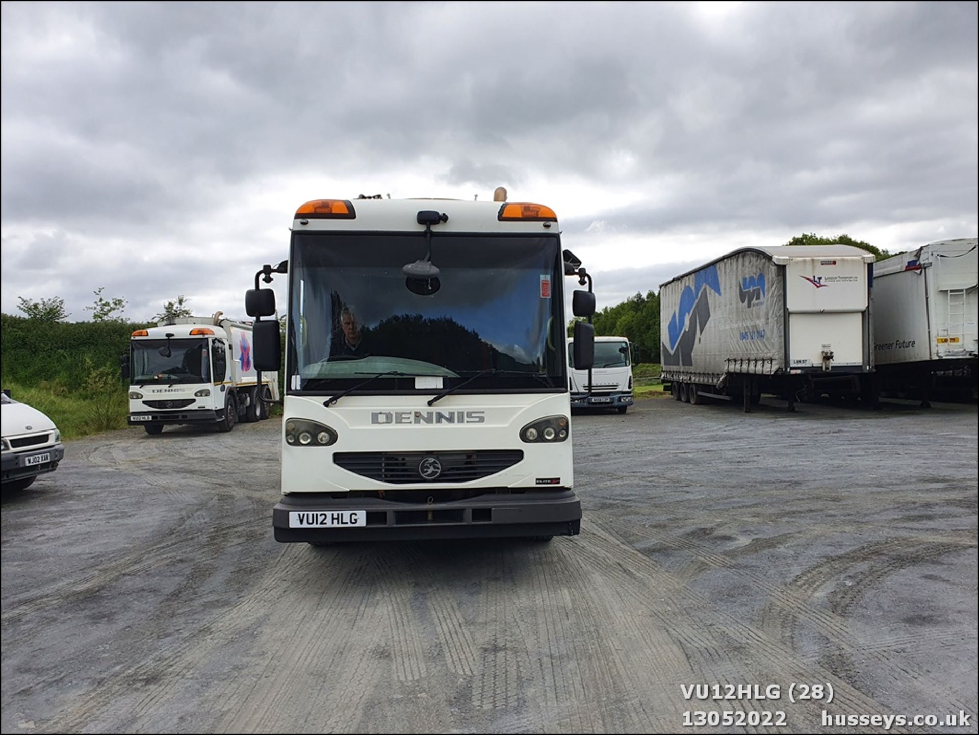 12/12 DENNIS ELITE 2 REFUSE VEHICLE - 7146cc 2dr (White) - Image 28 of 34