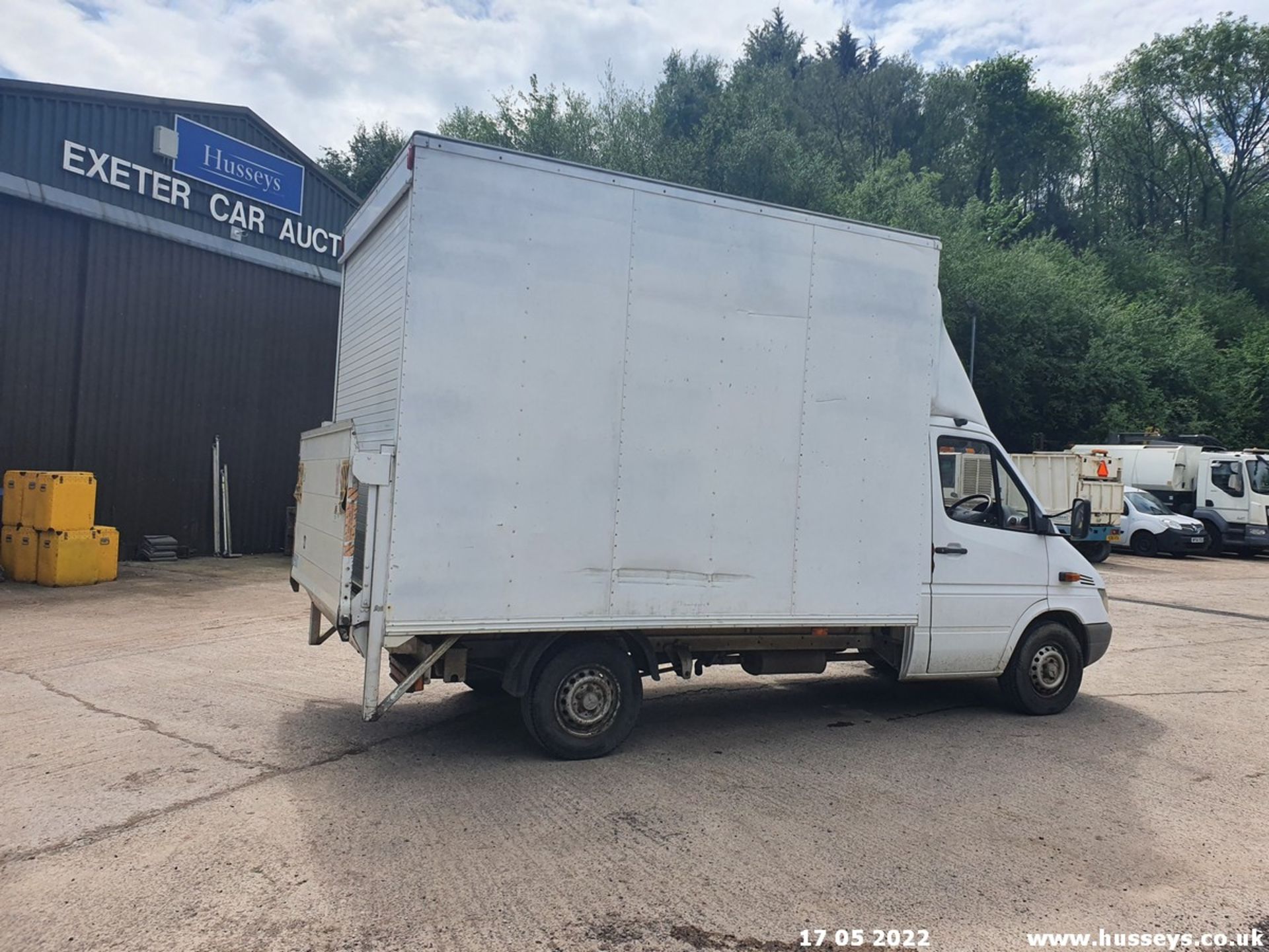 06/56 MERCEDES SPRINTER 313 CDI MWB - 2148cc 3dr Box Van (White, 156k) - Image 9 of 34