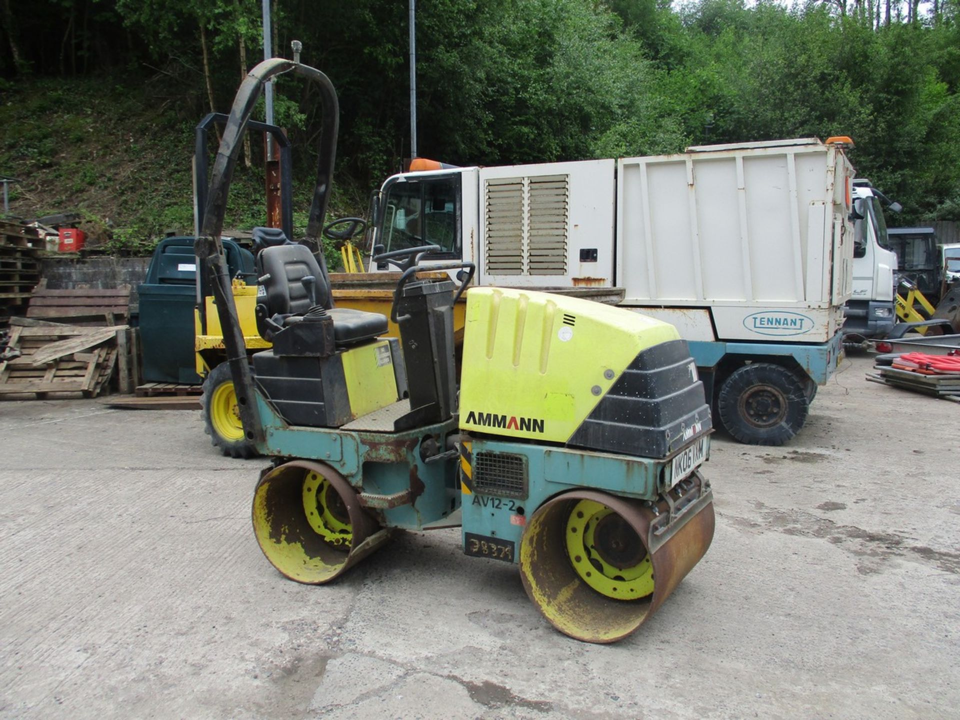 AMMANN TWIN DRUM ROLLER AV12-2 - Image 3 of 8