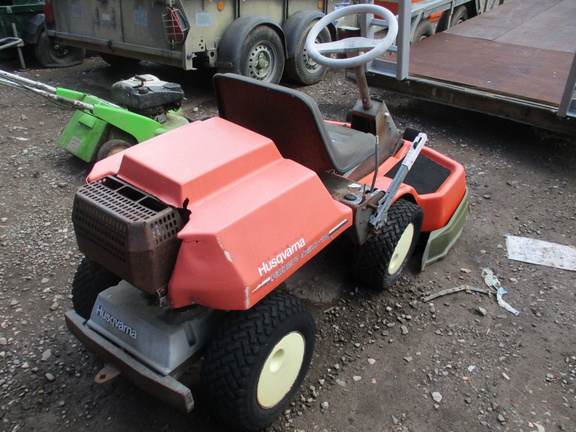 HUSQVARNA RIDER 850.12 OUTFRONT MOWER - Image 3 of 4