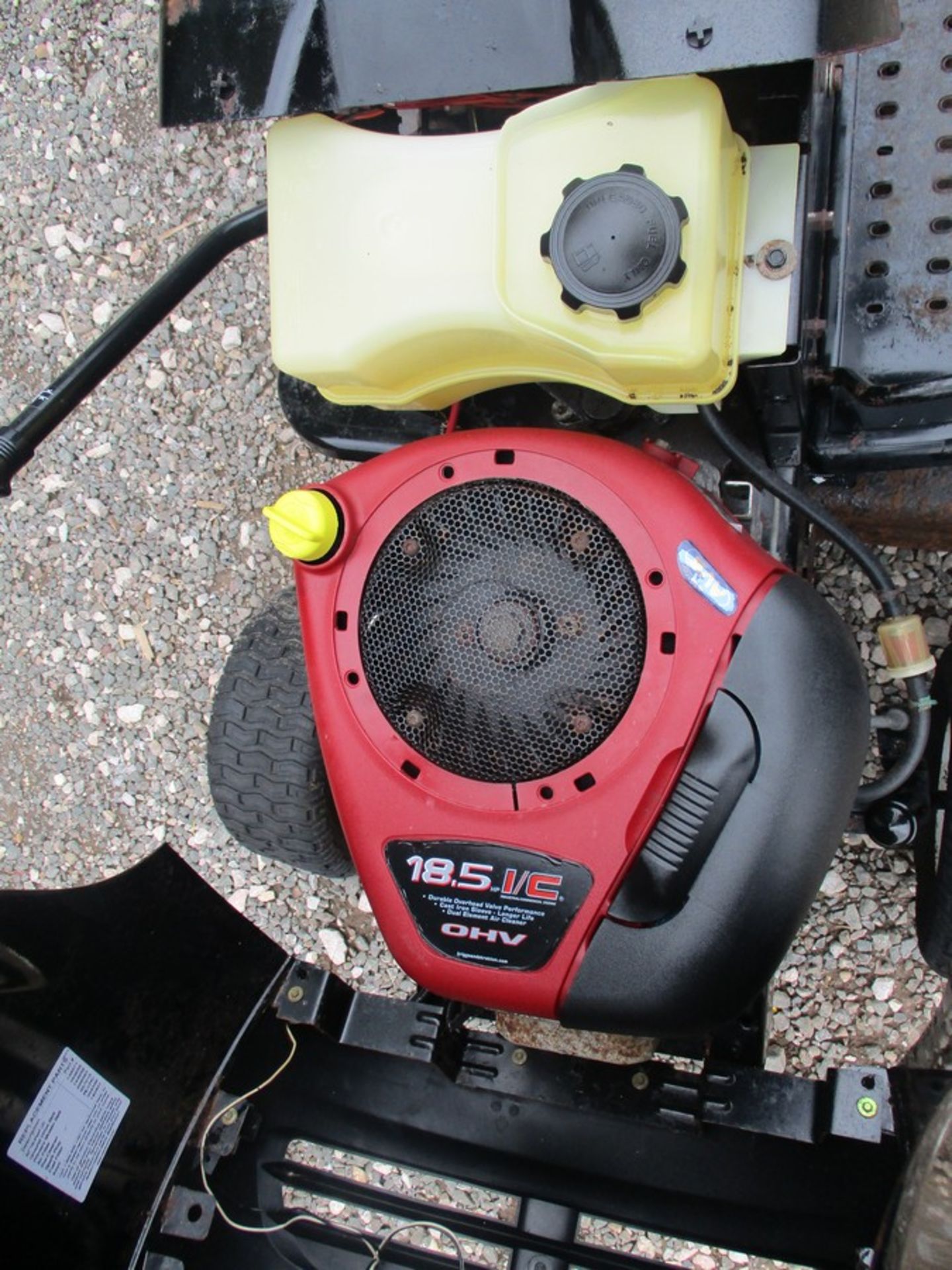 MCCULLOCH RIDE ON MOWER - Image 5 of 5