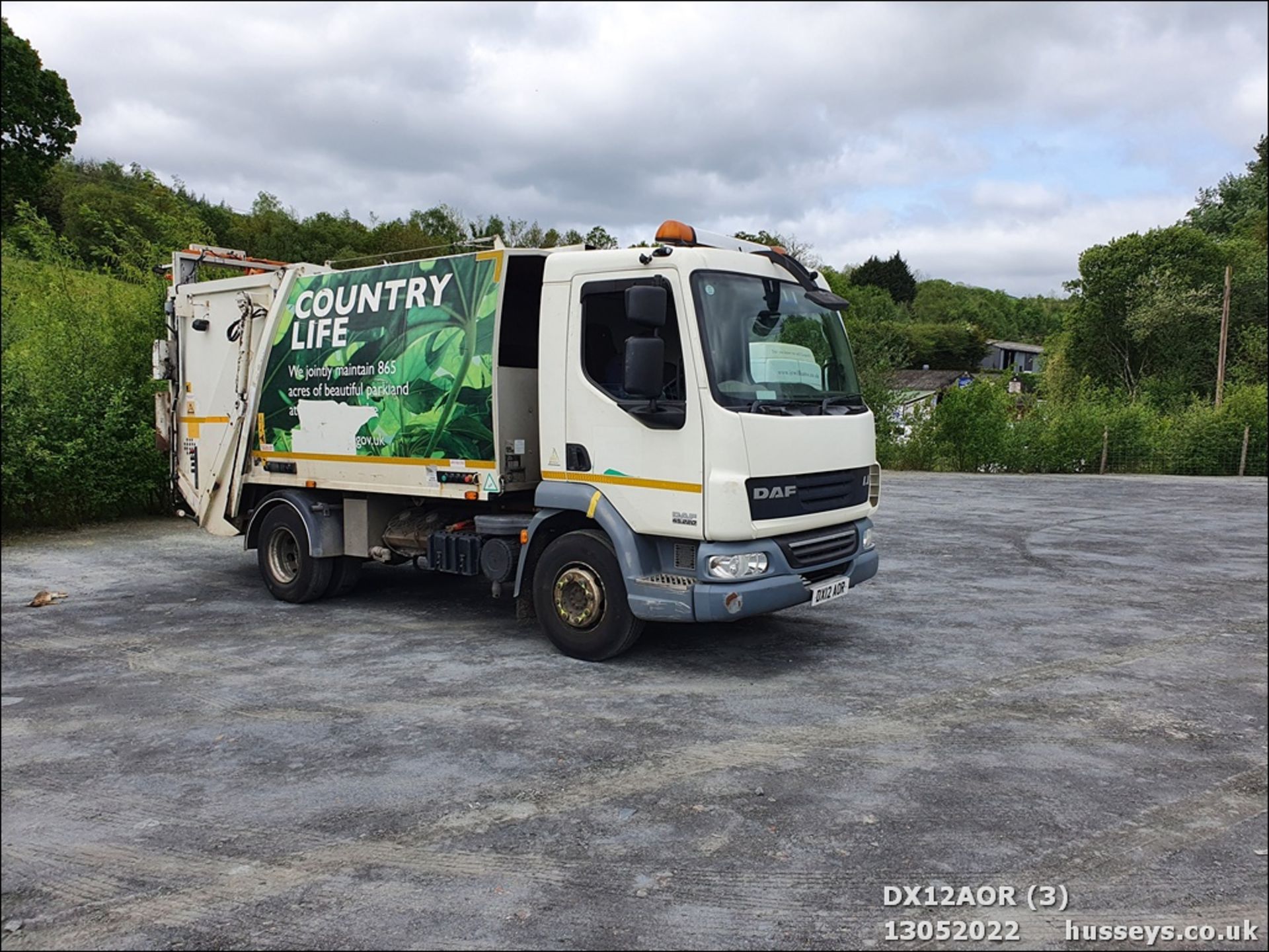 12/12 DAF TRUCKS LF REFUSE VEHICLE - 6692cc 2dr (White) - Image 3 of 30