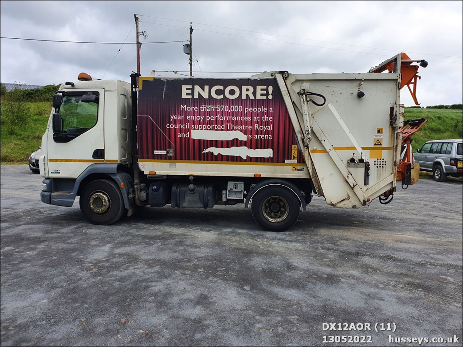 12/12 DAF TRUCKS LF REFUSE VEHICLE - 6692cc 2dr (White) - Image 11 of 30