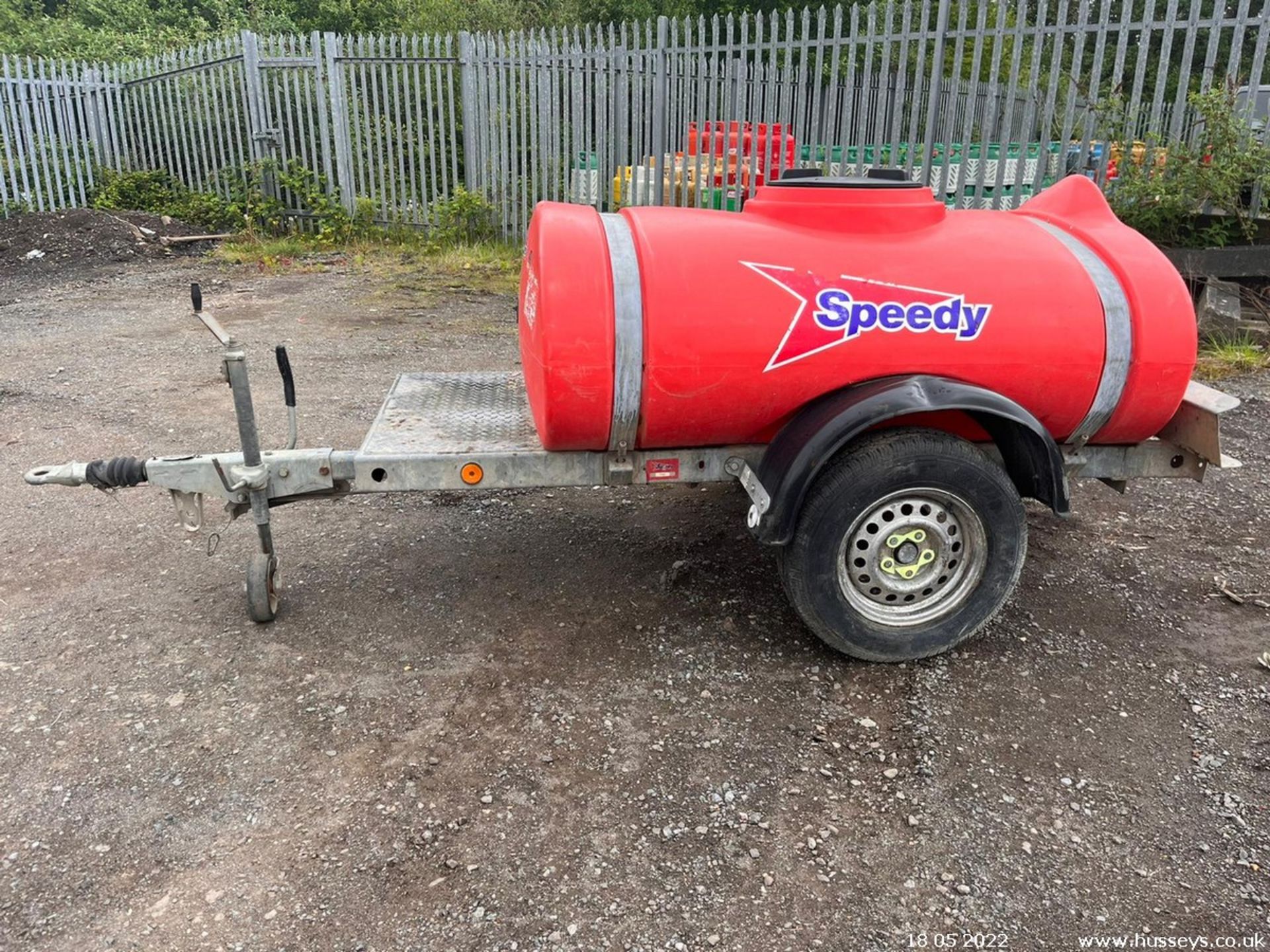 WESTERN 250 GALLON FAST TOW WATER BOWSER