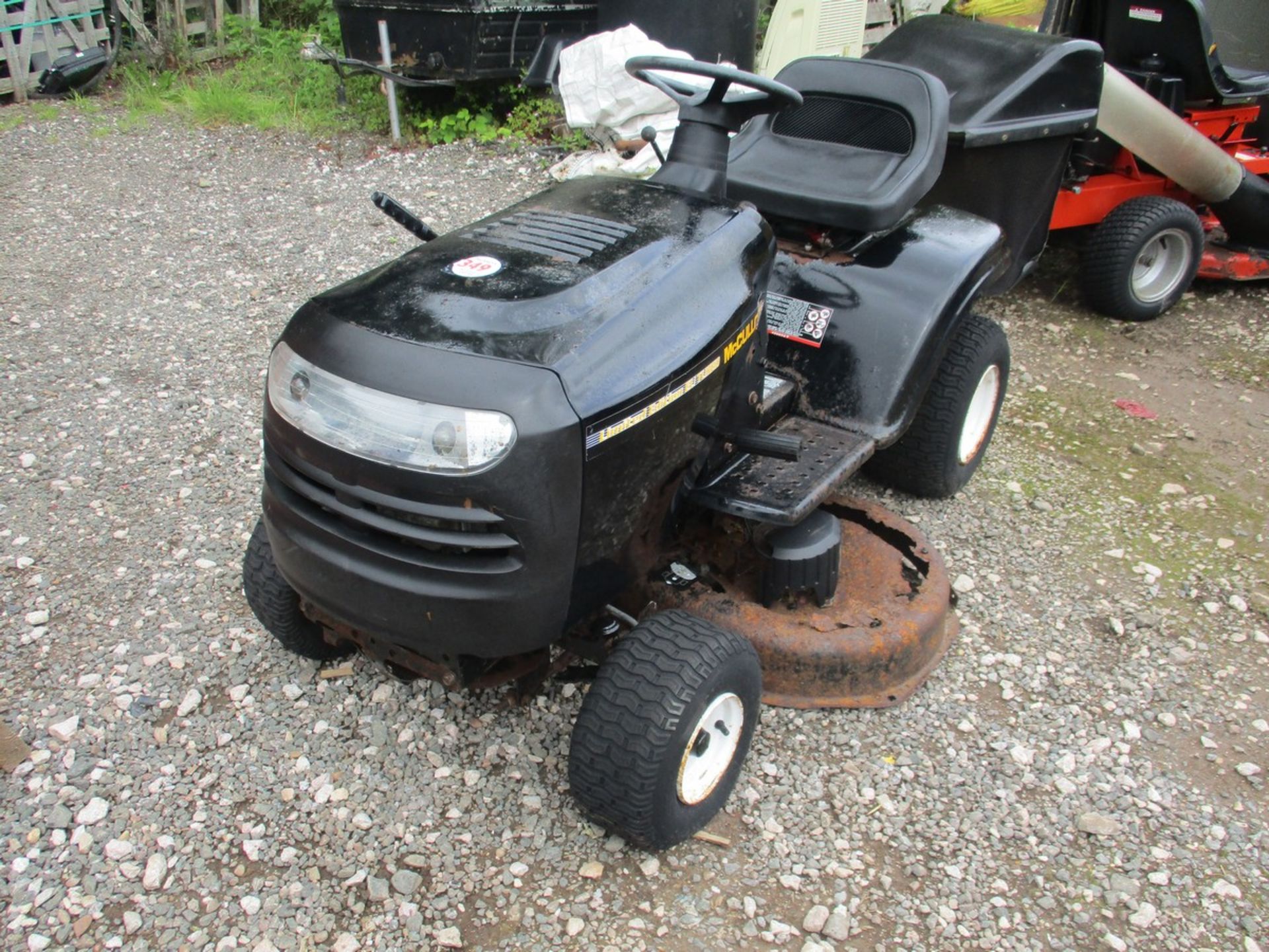 MCCULLOCH RIDE ON MOWER