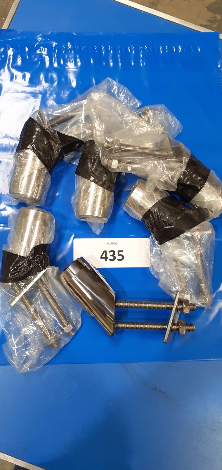 Stainless steel stanchion fittings with threaded bolt fixings (Qnty: 6)