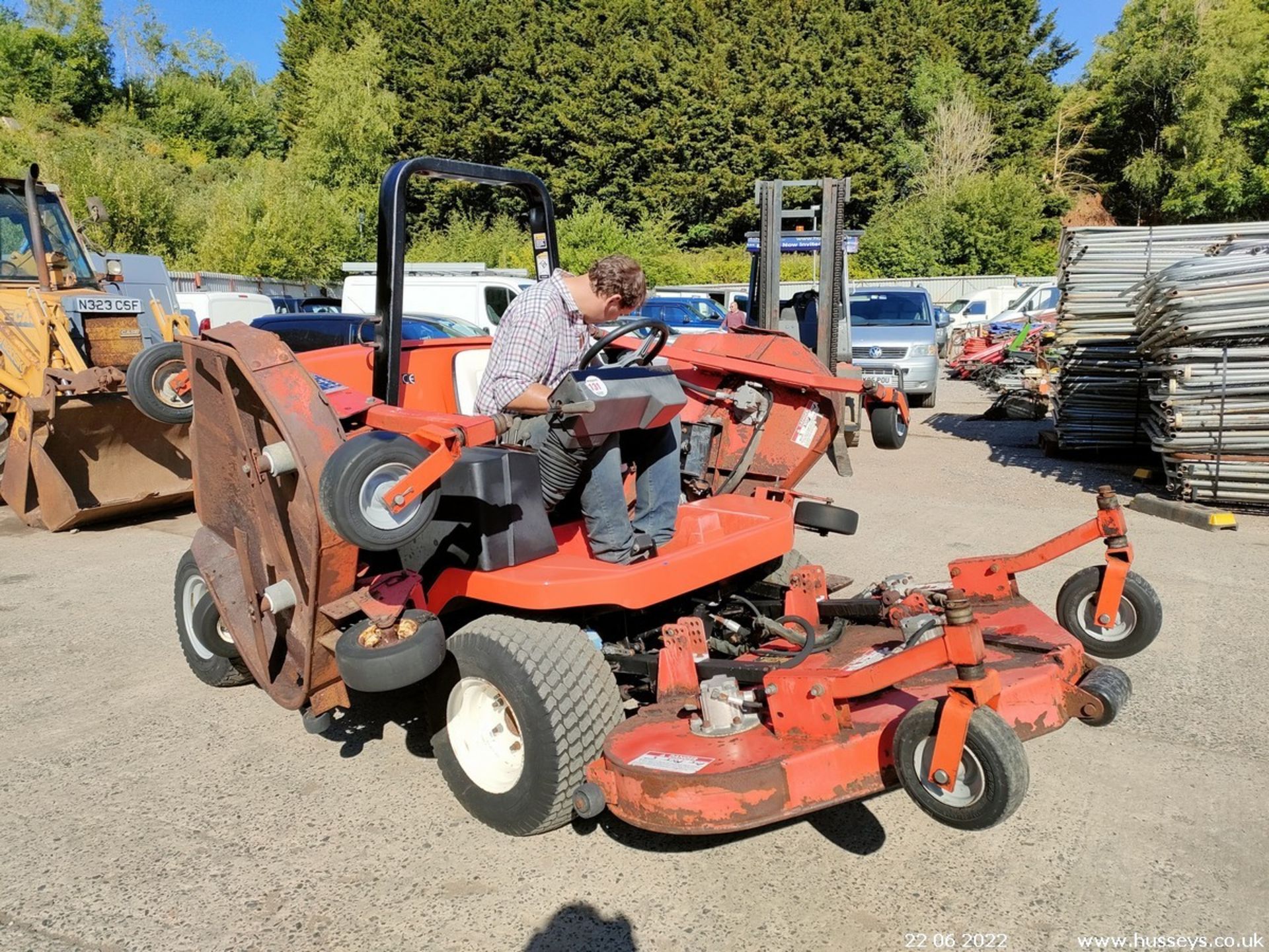 JACOBSEN HR511 4WD BATWING MOWER 4911HRS RDC - Image 2 of 7