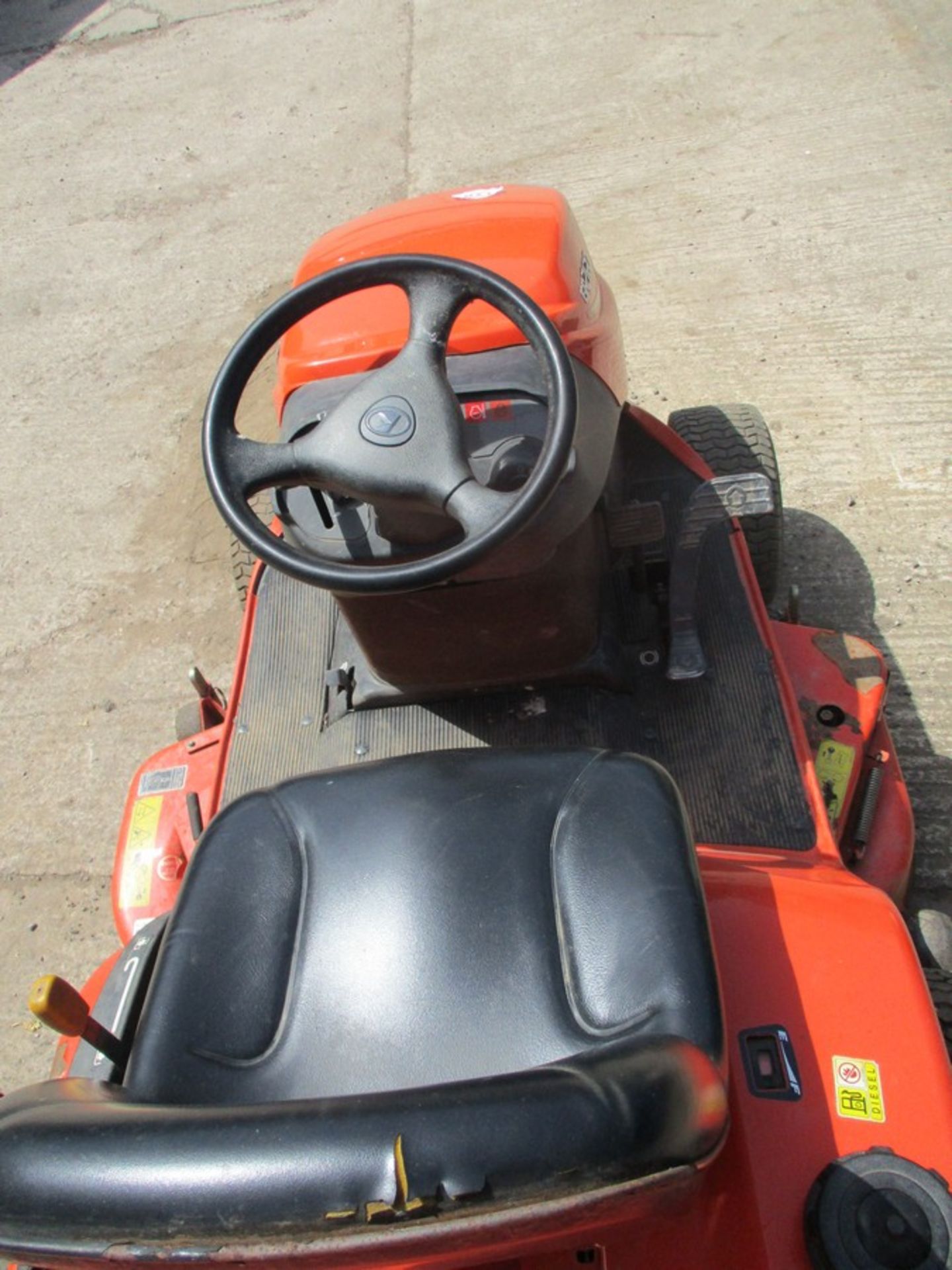 KUBOTA GR2120 RIDE ON MOWER - Image 4 of 5