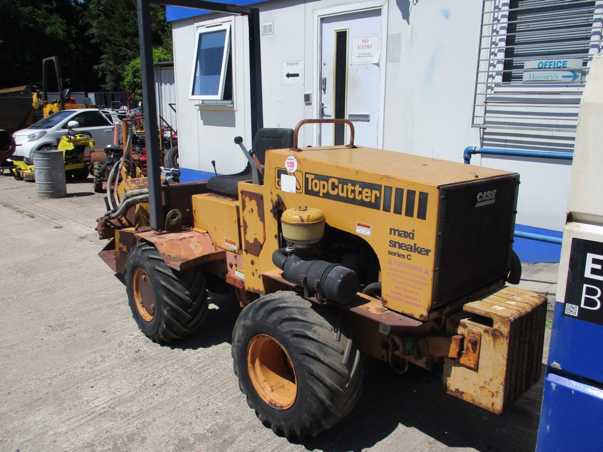 CASE TOPCUTTER TC150 SHOWING 0884HRS DRIVEN INTO PLACE & THE AUCTIONEERS HAVE SEEN A DEMONSTRATION