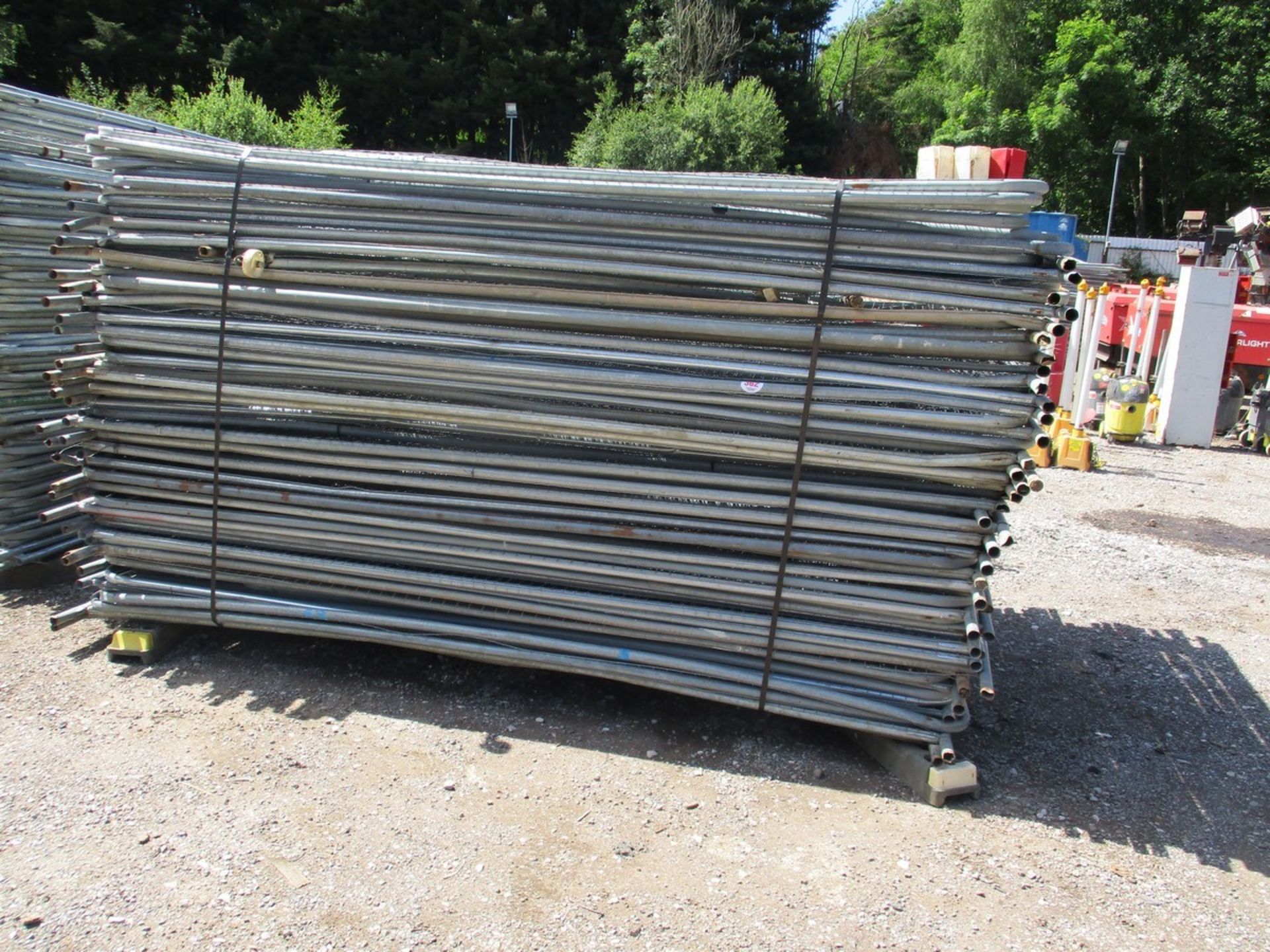 APPROX 60 HERRAS FENCE PANELS