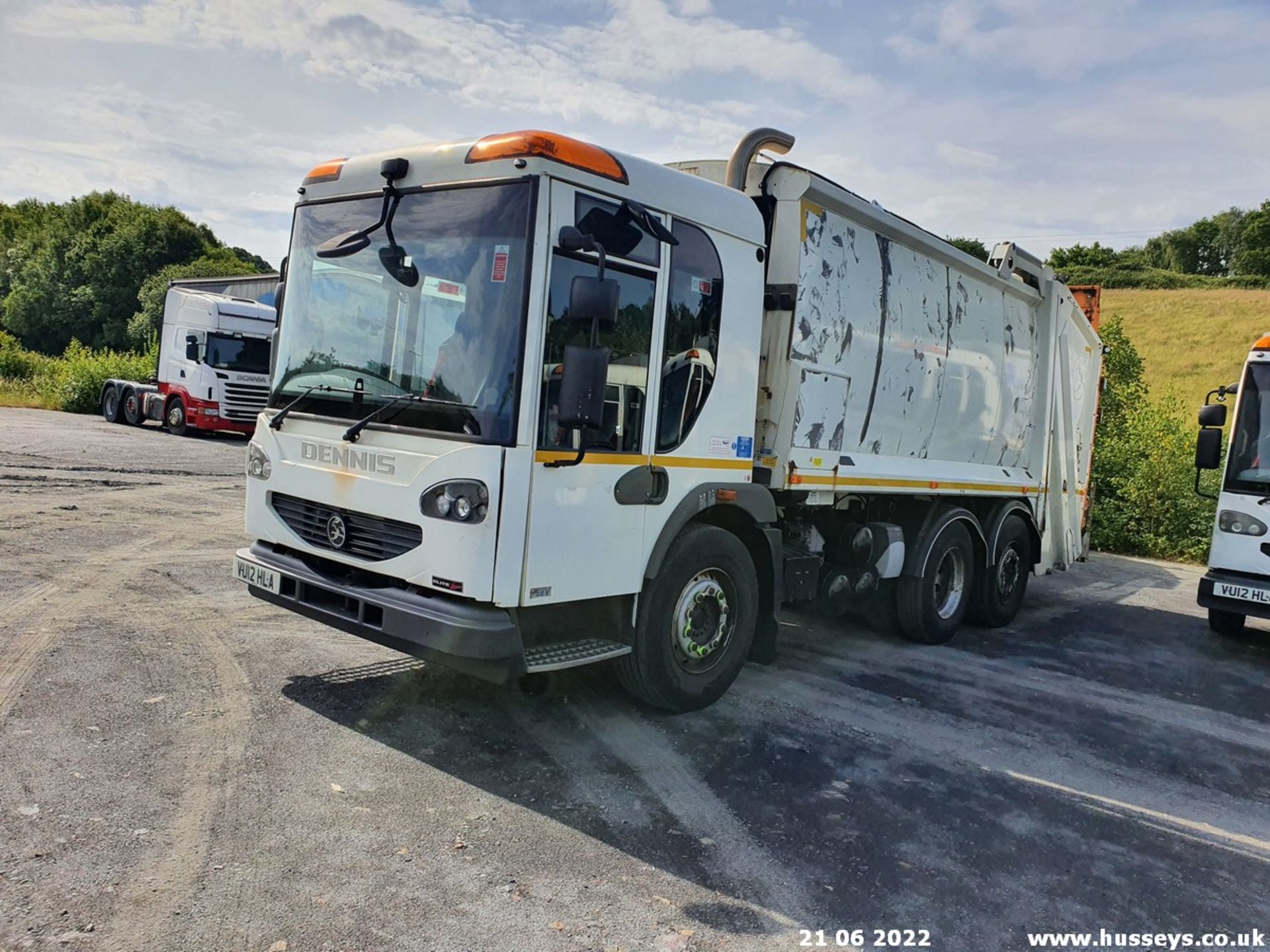 12/12 DENNIS ELITE 2 REFUSE VEHICLE - 7146cc 2dr (White) - Image 5 of 26