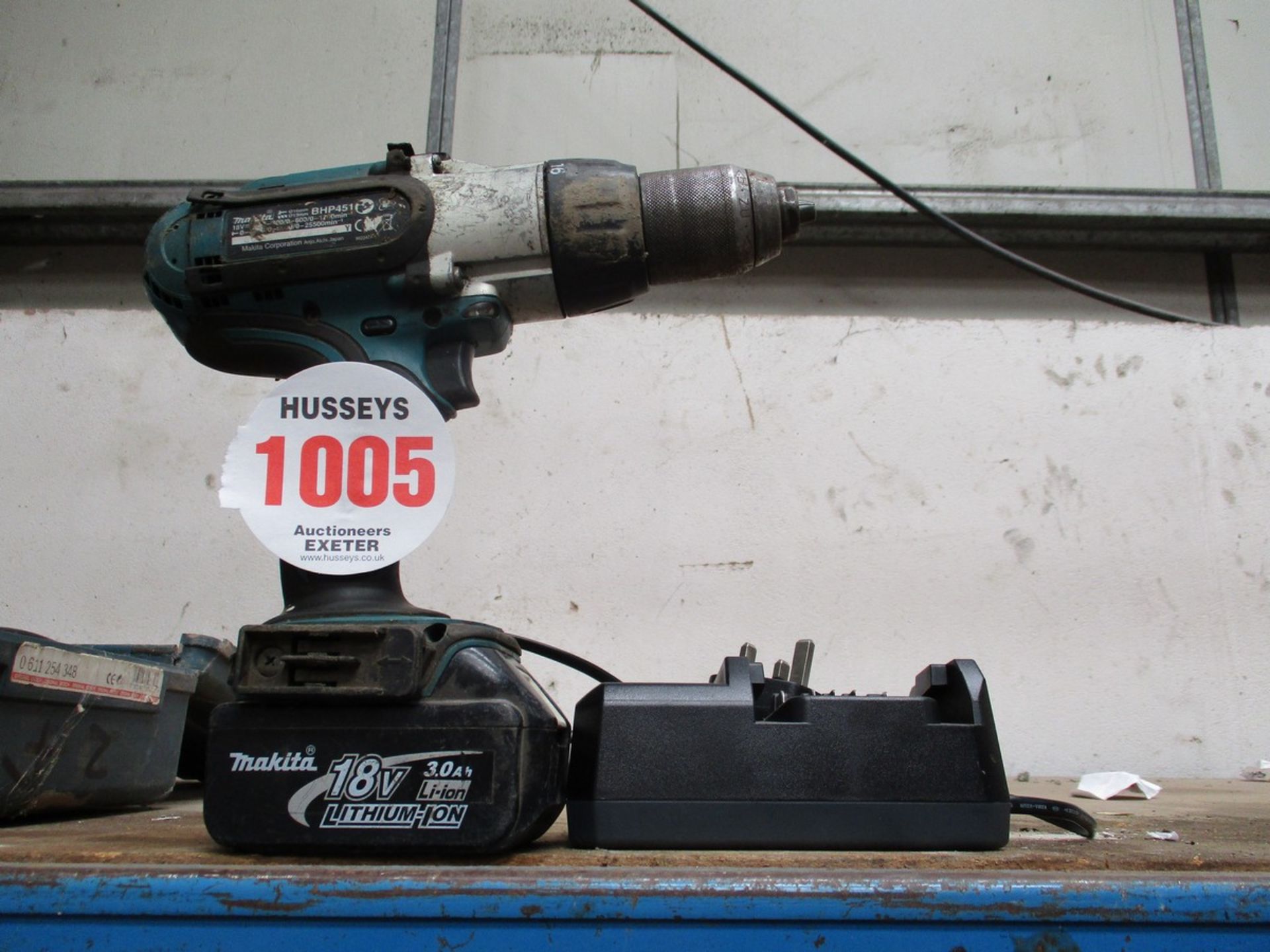 CORDLESS MAKITA DRILL