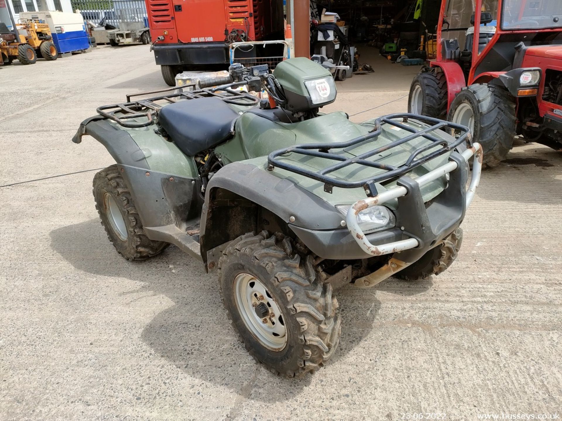 HONDA TRX500 QUAD - BELIEVED TO BE 2010 - Image 2 of 5