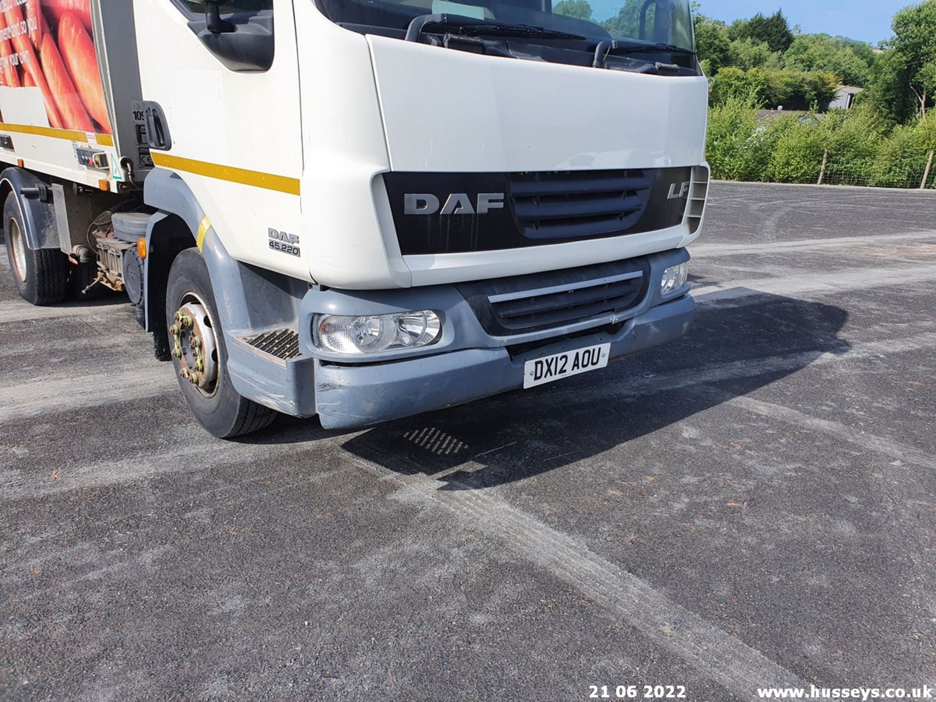 12/12 DAF TRUCKS LF REFUSE VEHICLE - 6692cc 2dr (White) - Image 9 of 24