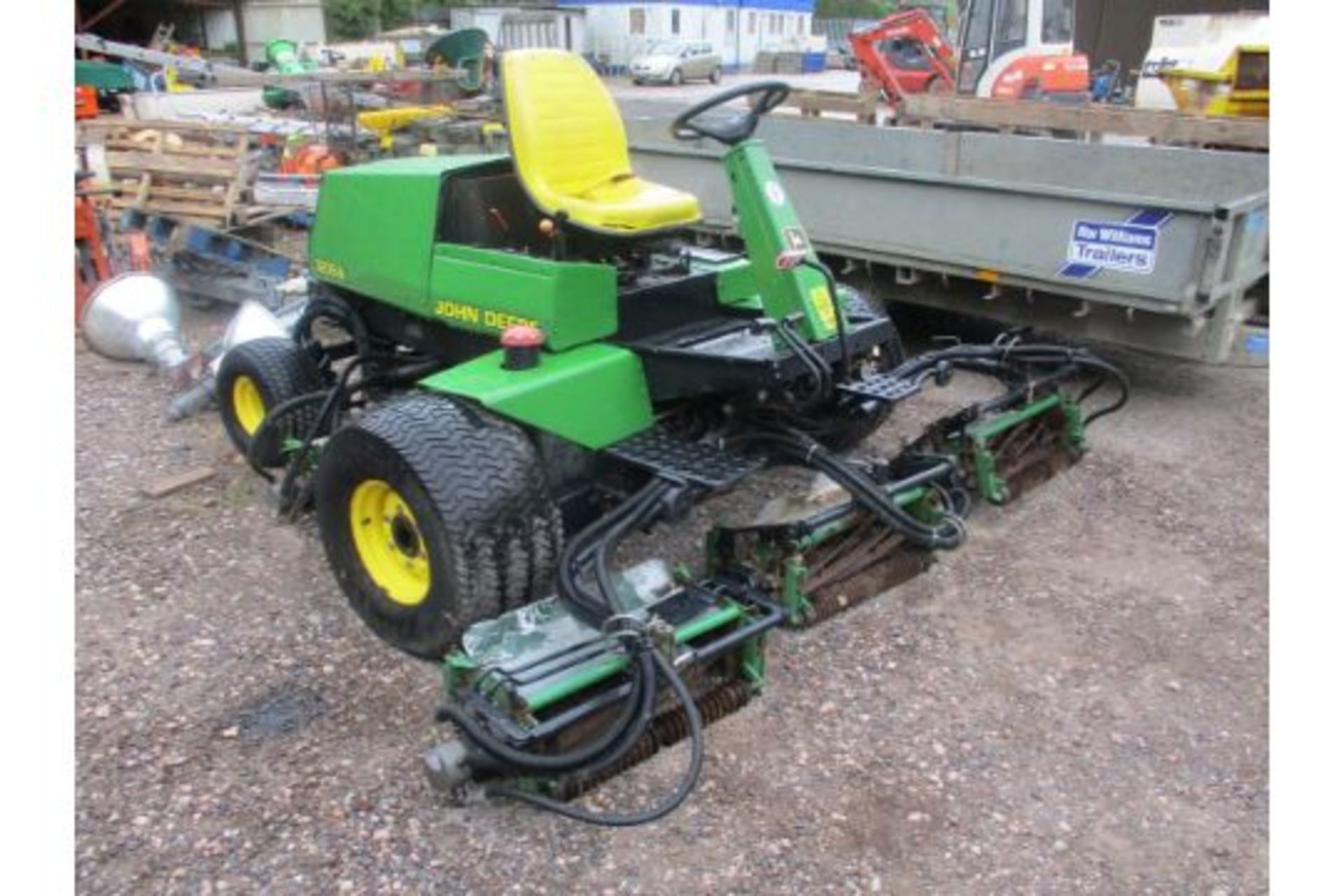 JOHN DEERE 5 GANG MOWER - Image 2 of 5