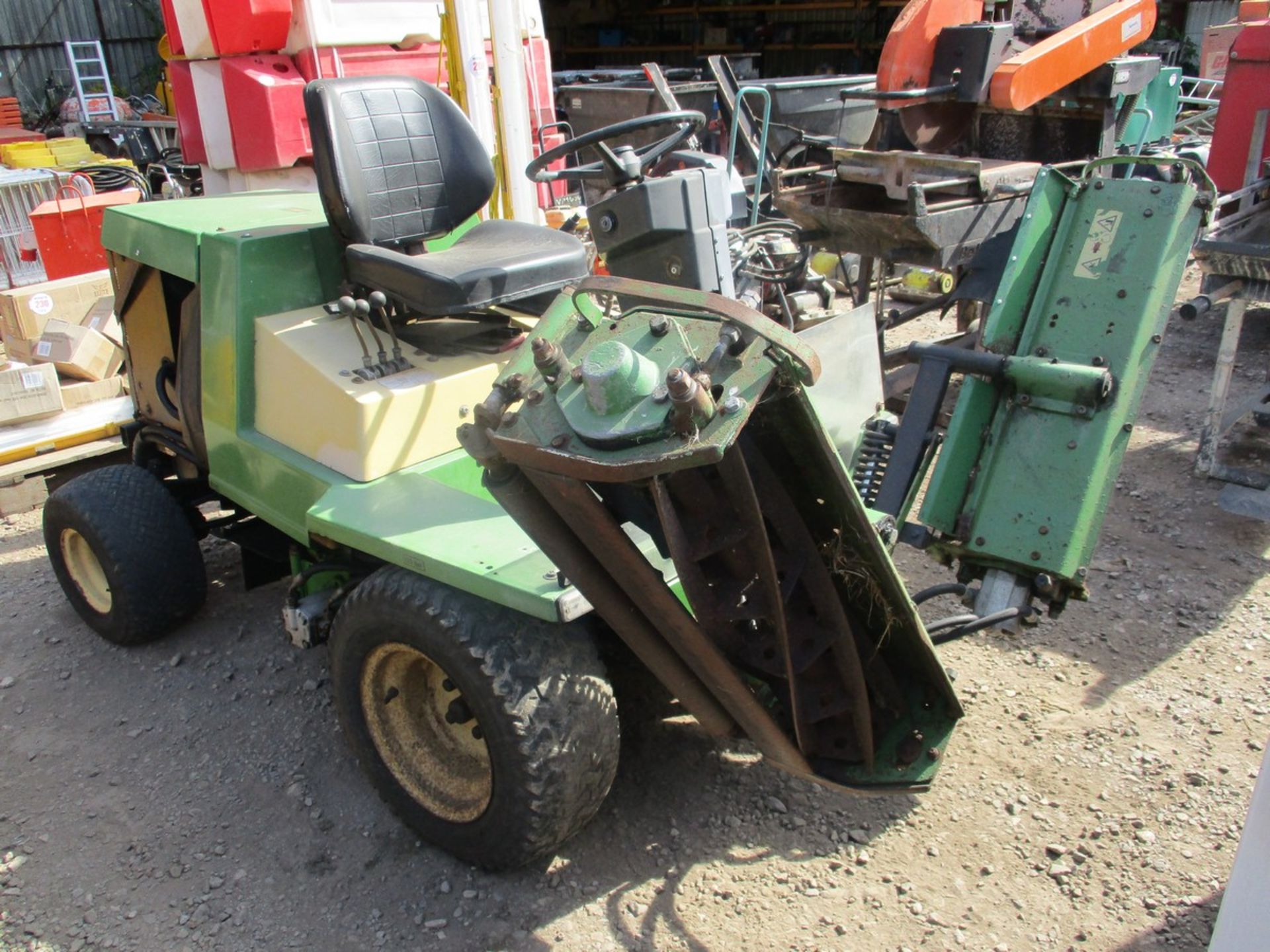 CONTINENT 900-3D 4WD TRIPLE MOWER