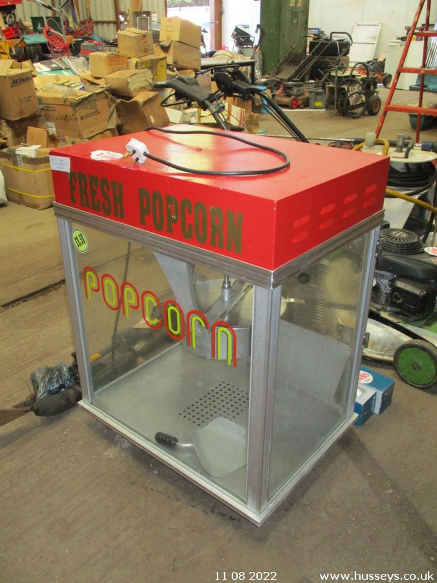 POPCORN MACHINE