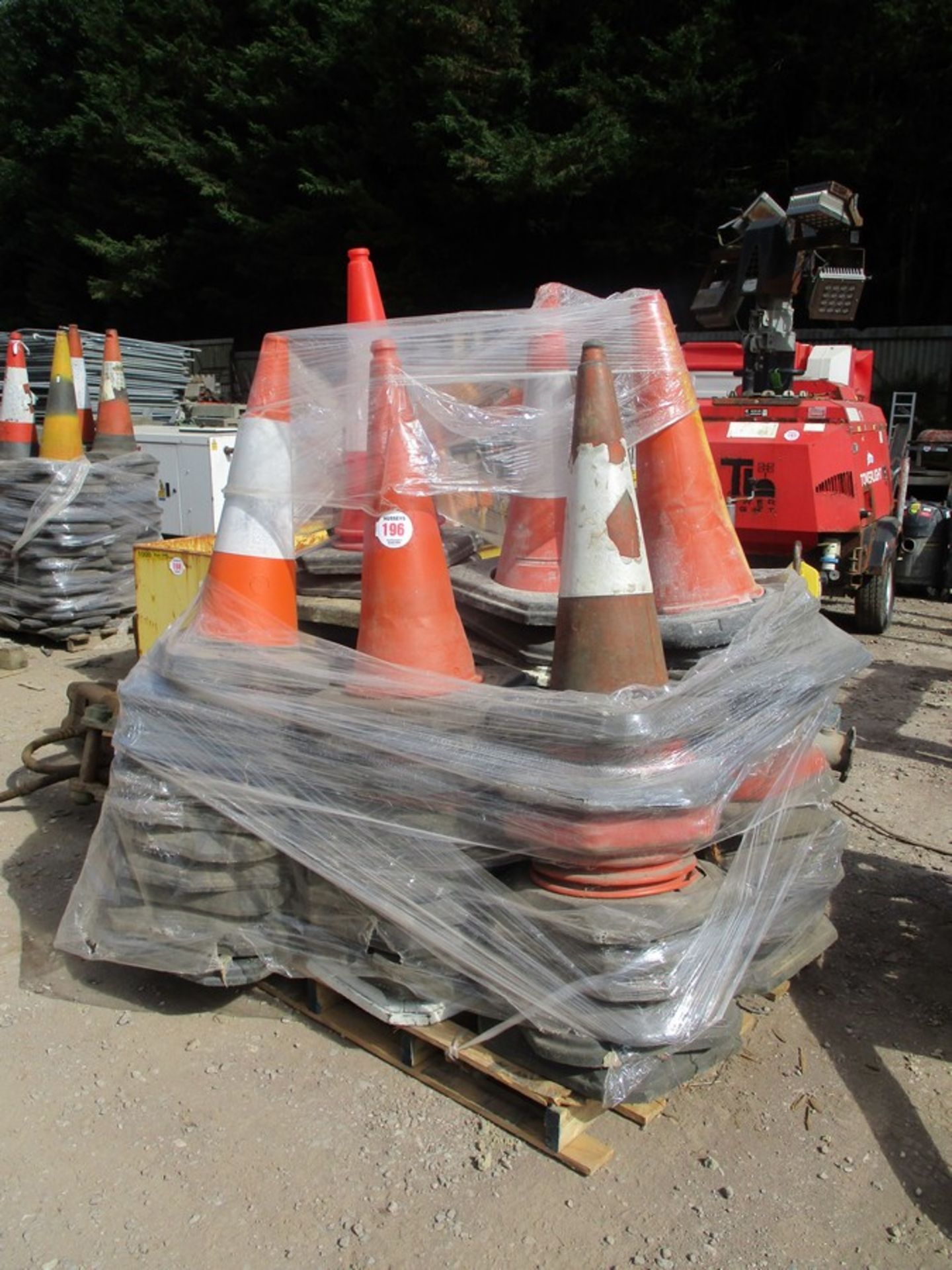 PALLET OF CONES