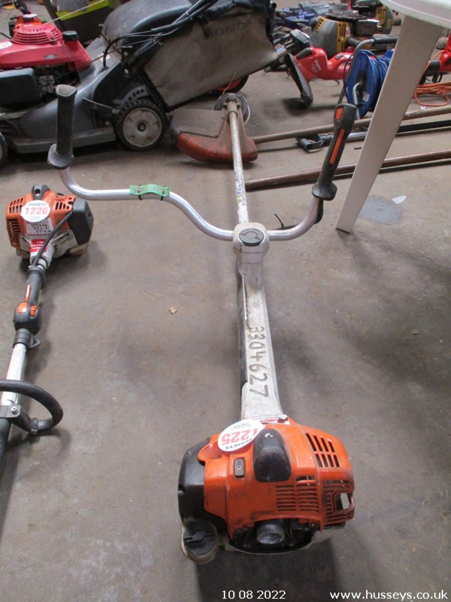 STIHL STRIMMER