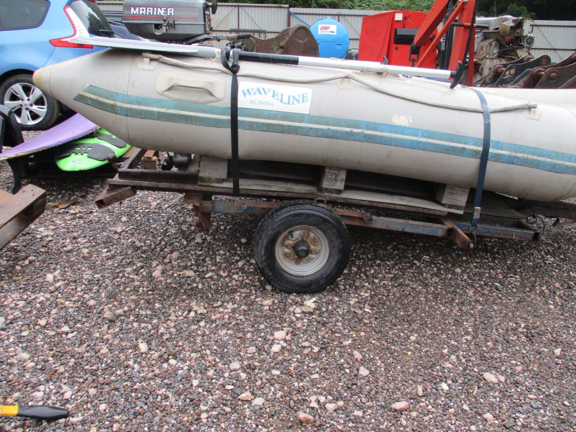 WAVELINE 3MTR RIB C.W 2.5HP ENGINE, TRAILER & OARS - Image 3 of 3