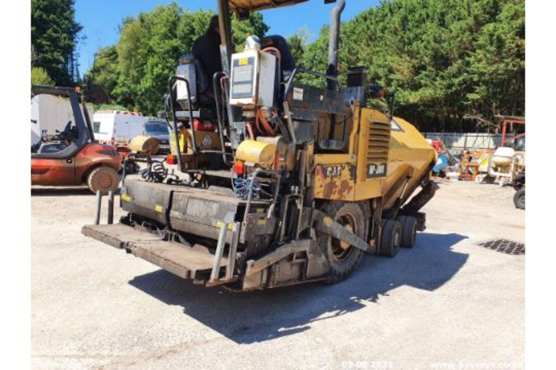 CAT AP300 PAVER WK14FXP, 01/03/14, ONE OWNER. V5 IN OFFICE. SERVICE PRINT OUT - Image 4 of 28