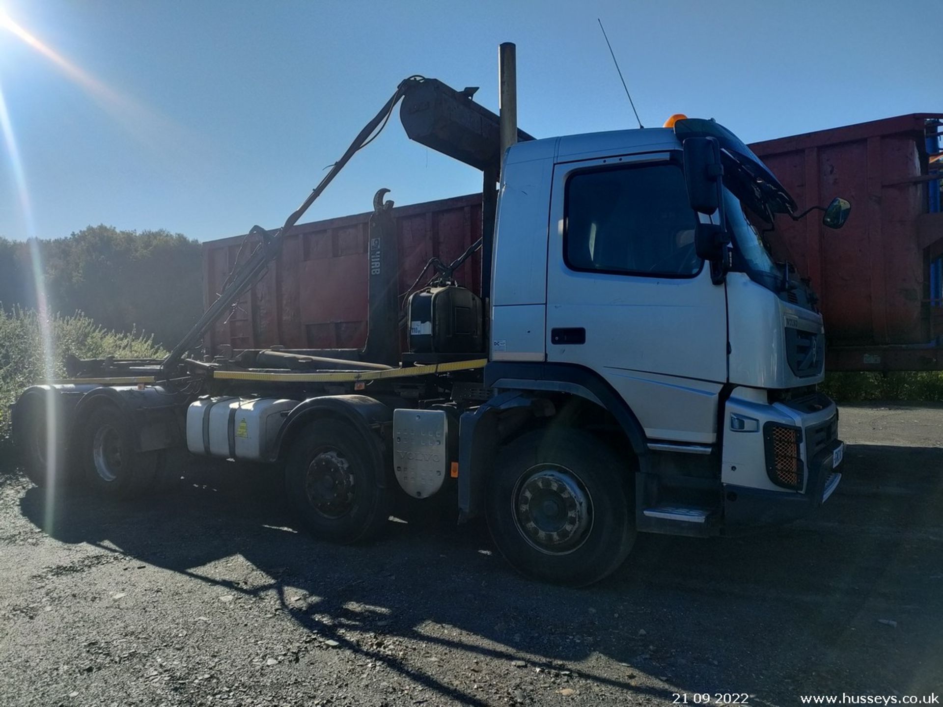 13/13 VOLVO FM - 12777cc 2dr Lorry (White) - Image 2 of 18