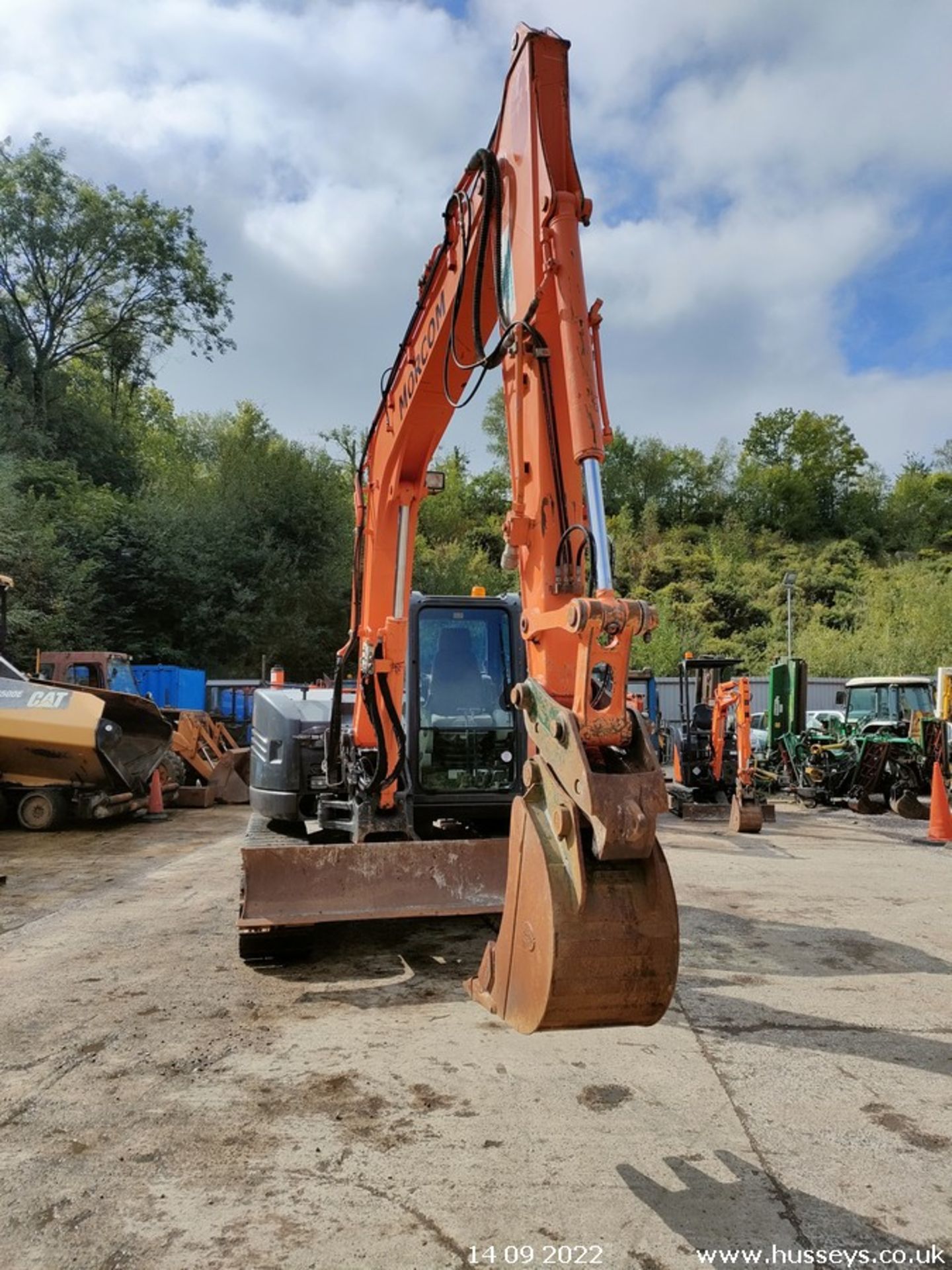 HITACHI ZAXIS 85USB EXCAVATOR 2013 C.W 1 BUCKET 7280HRS - Image 11 of 14