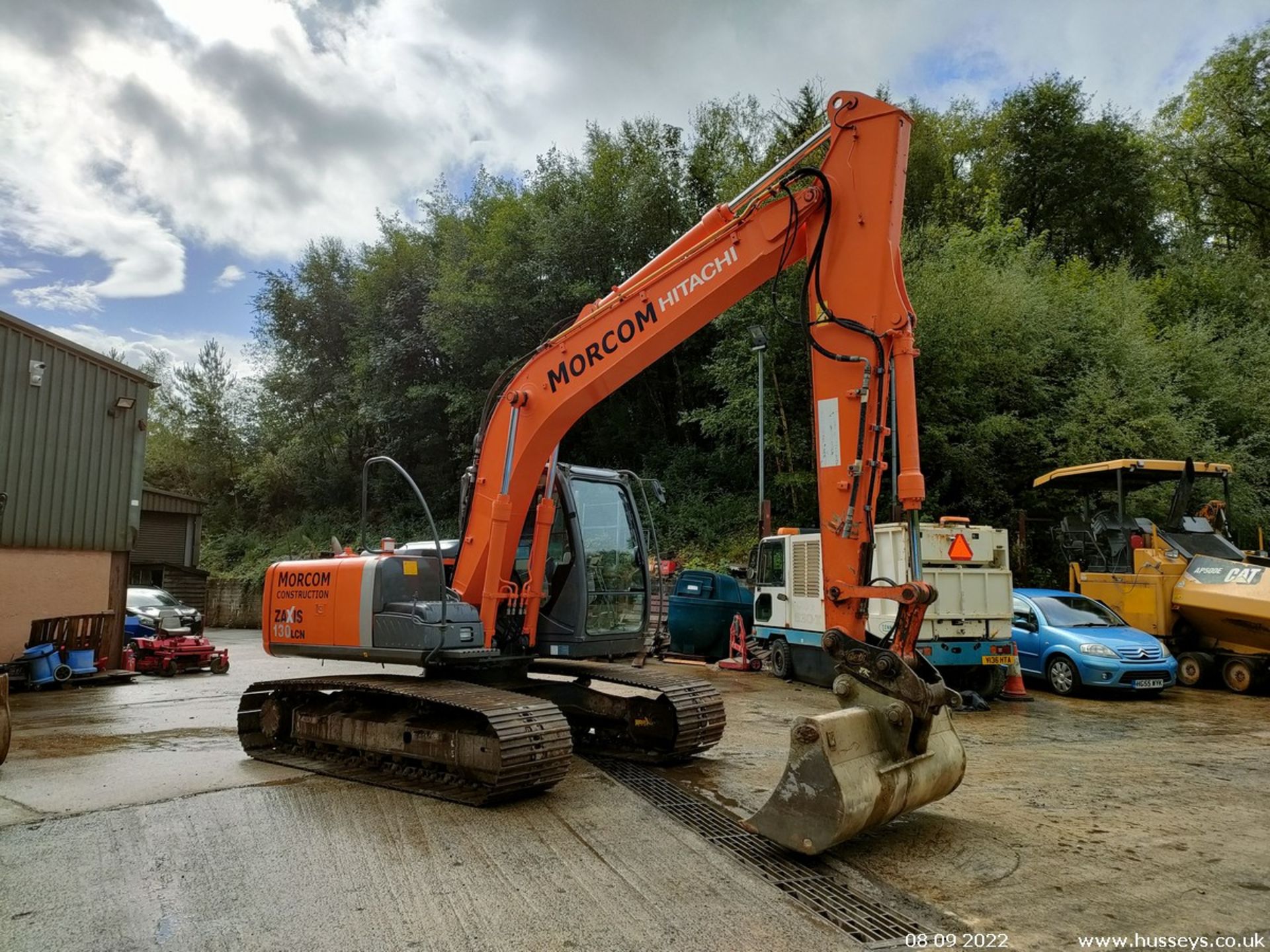 HITACHI ZAXIS 130LCN EXCAVATOR 2011 10,000HRS C.W GRADING BUCKET RTD - Image 11 of 24