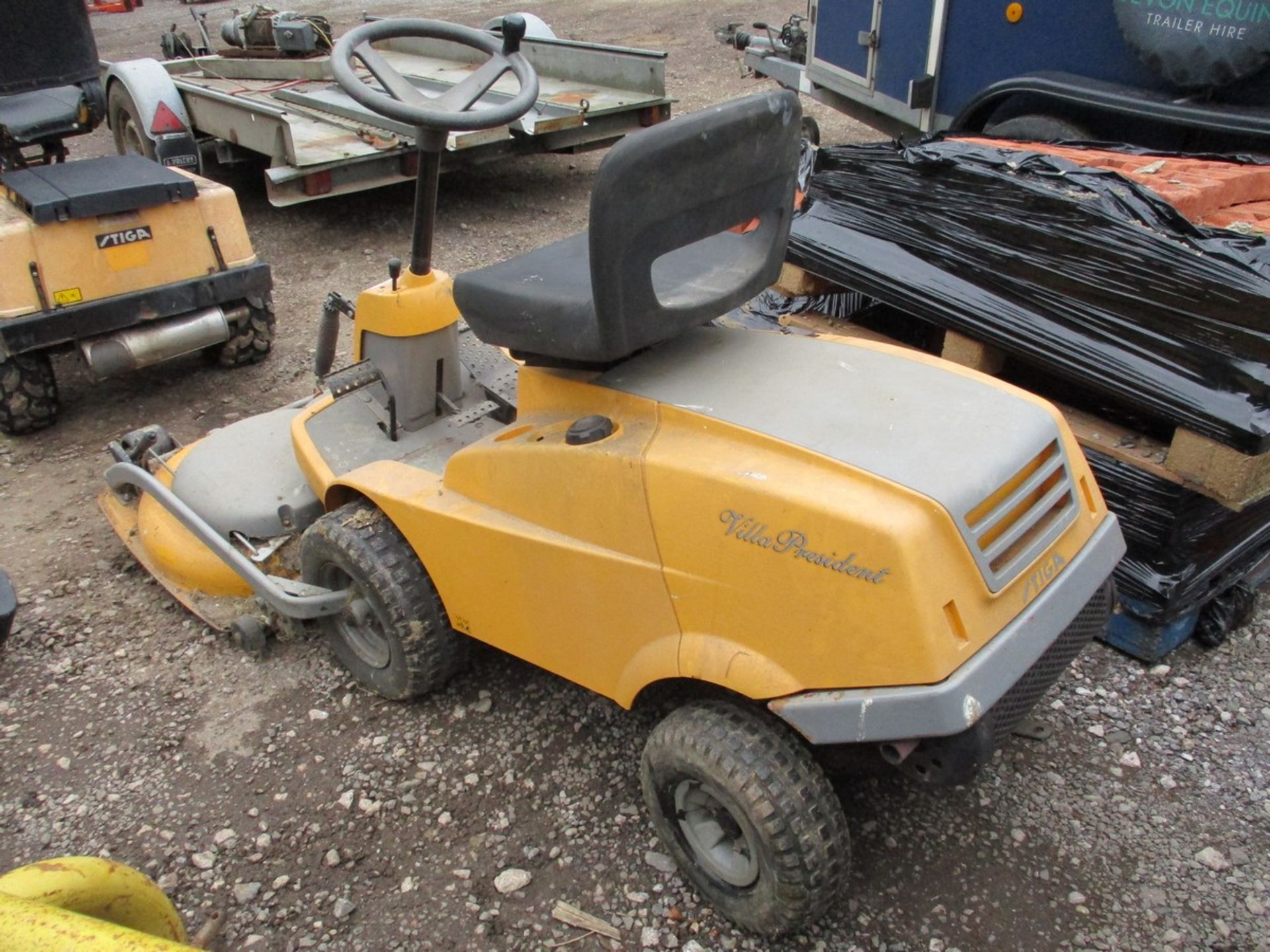 STIGA VILLA PRESIDENT OUTFRONT MOWER - Image 3 of 6