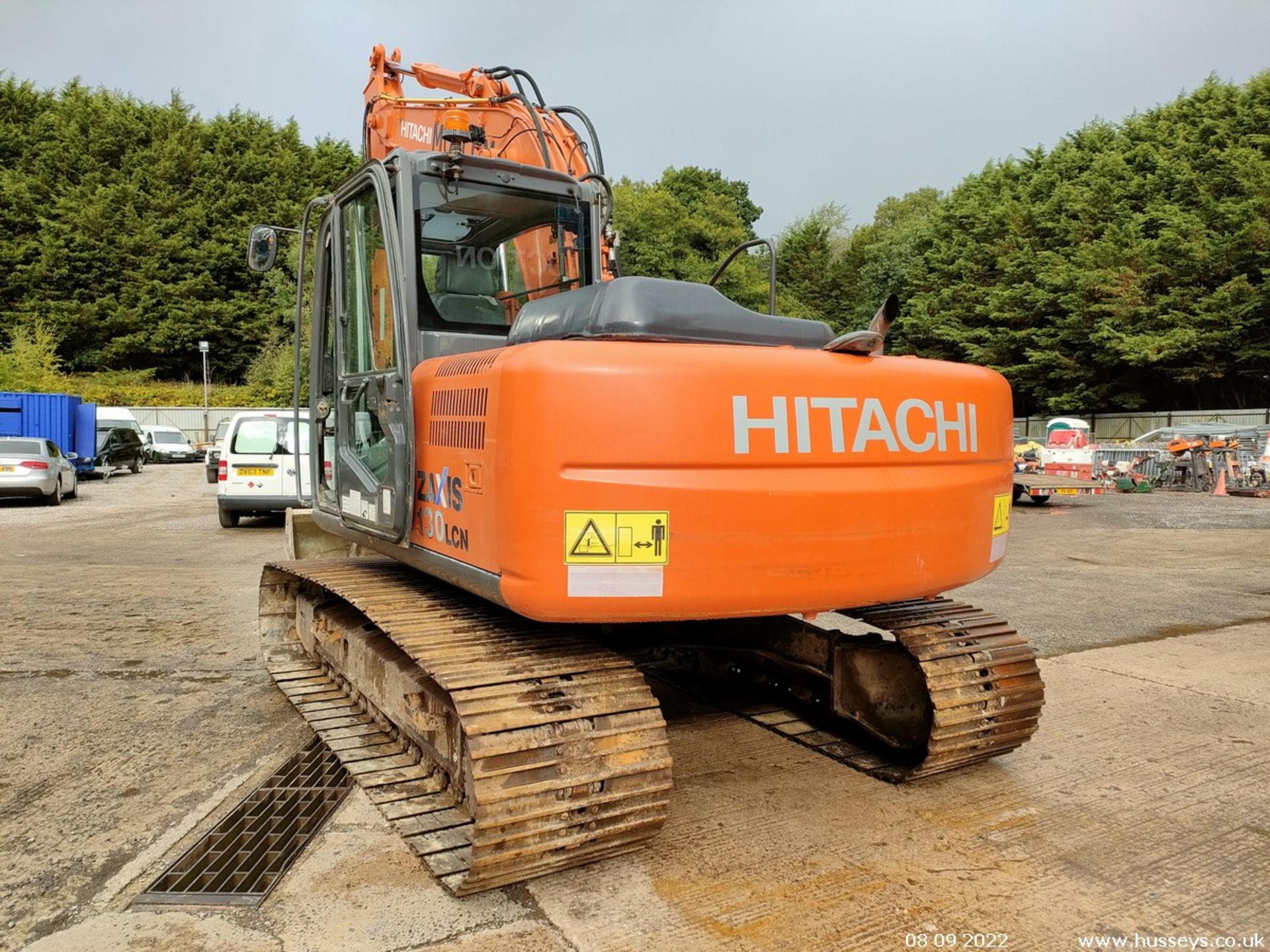 HITACHI ZAXIS 130LCN EXCAVATOR 2011 10,000HRS C.W GRADING BUCKET RTD - Image 5 of 24