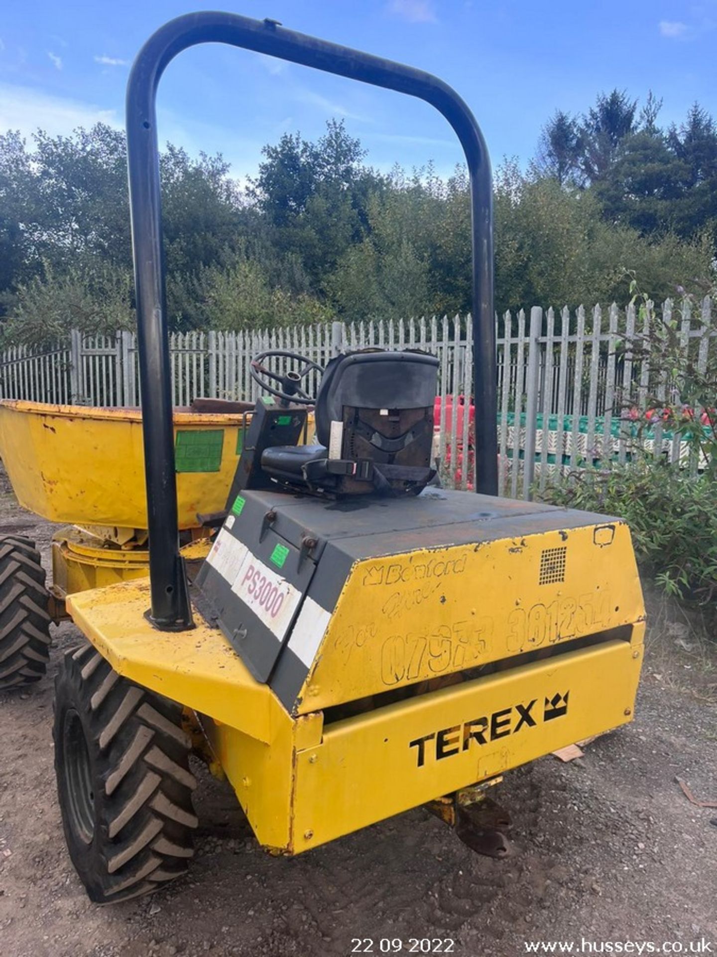 BENFORD TEREX 3 TON SWIVEL SKIP DUMPER MANUAL GEARBOX ROLL BAR RDTS - Image 9 of 15