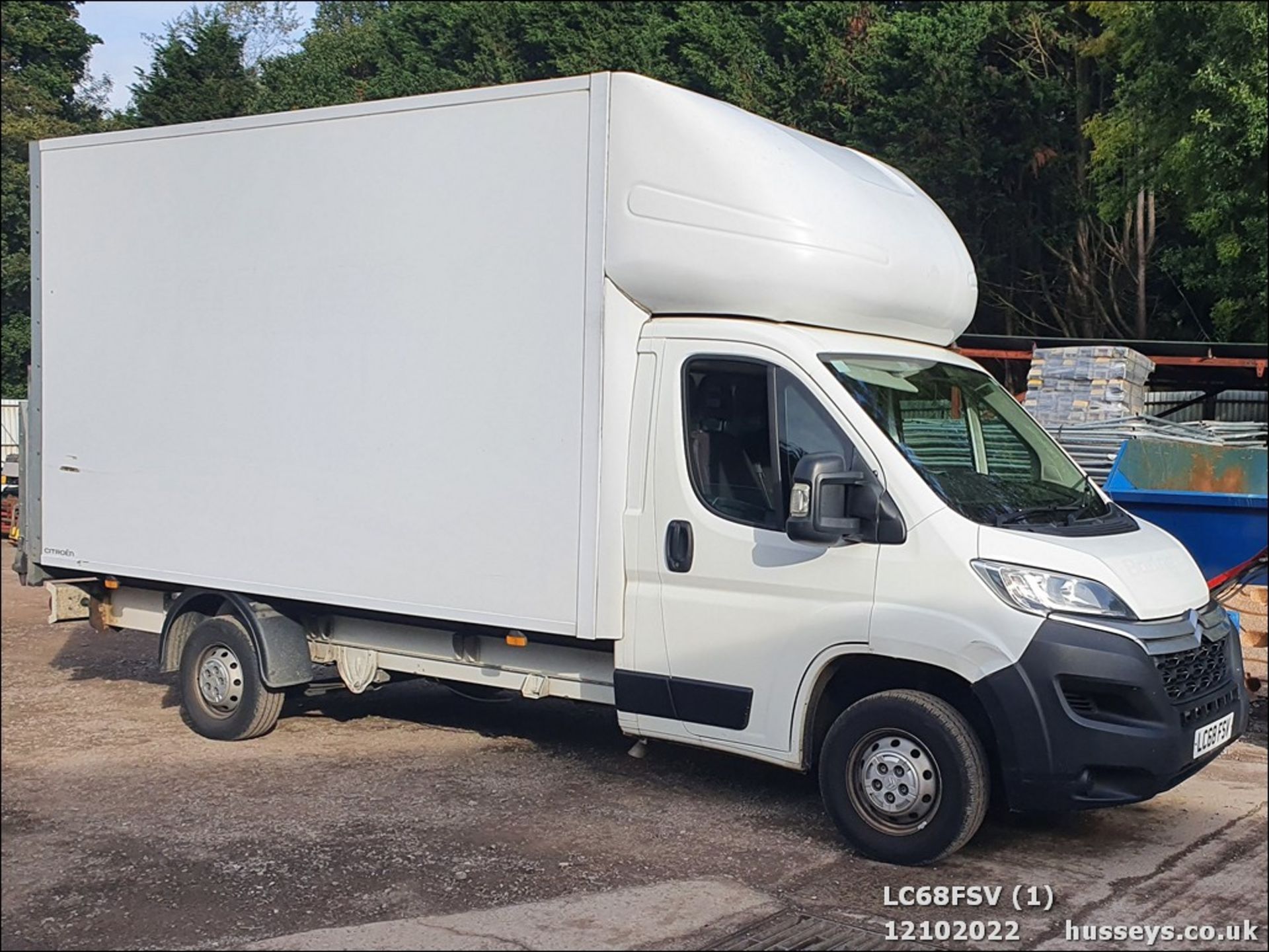 18/68 CITROEN RELAY 35 HEAVY L4 BLUEHDI - 1997cc 3dr Luton (White, 110k)