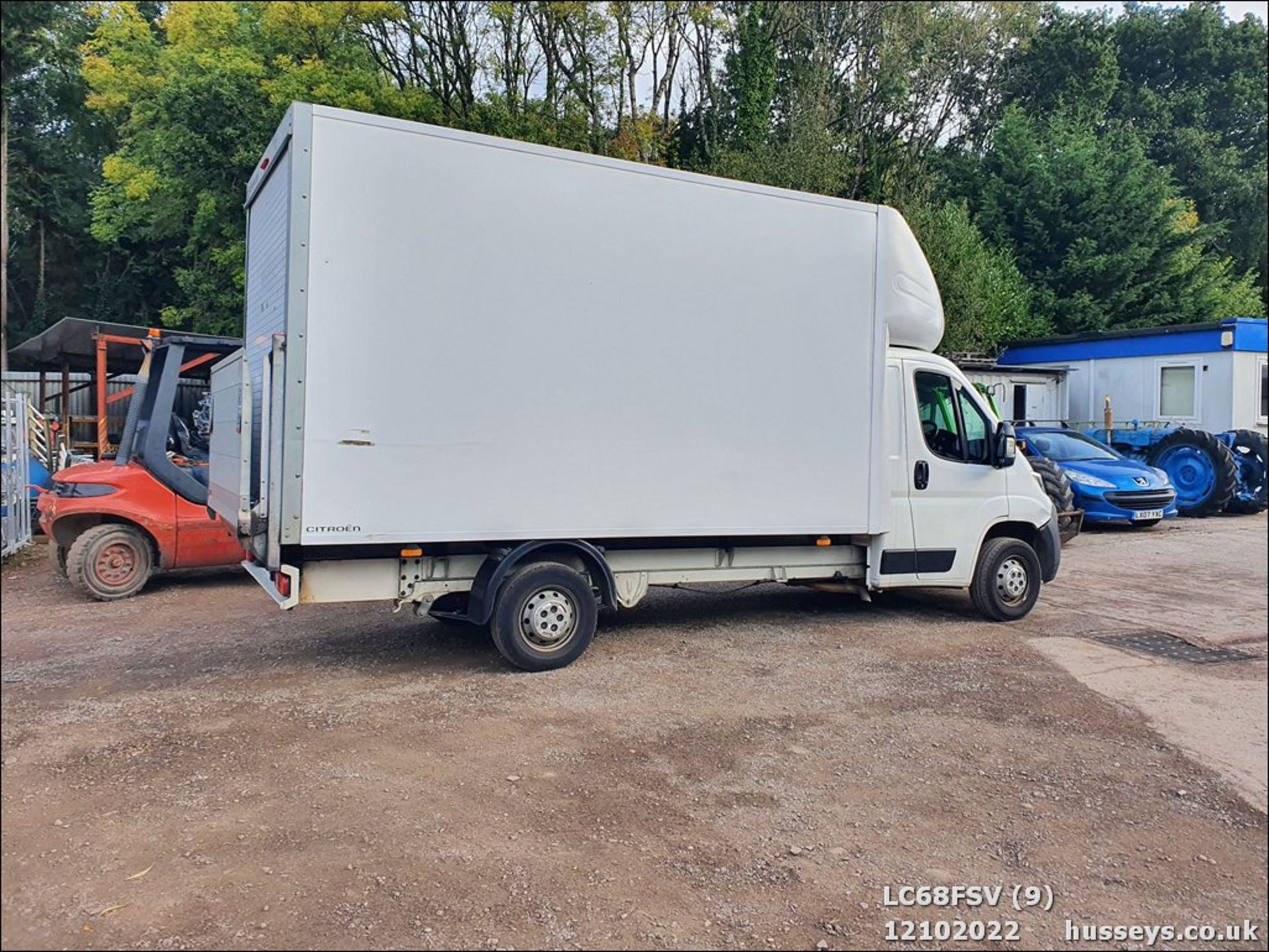 18/68 CITROEN RELAY 35 HEAVY L4 BLUEHDI - 1997cc 3dr Luton (White, 110k) - Image 9 of 36