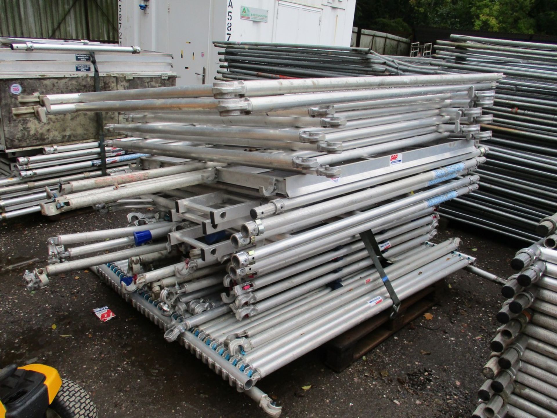 ALLOY SCAFFOLD SECTIONS & POLES