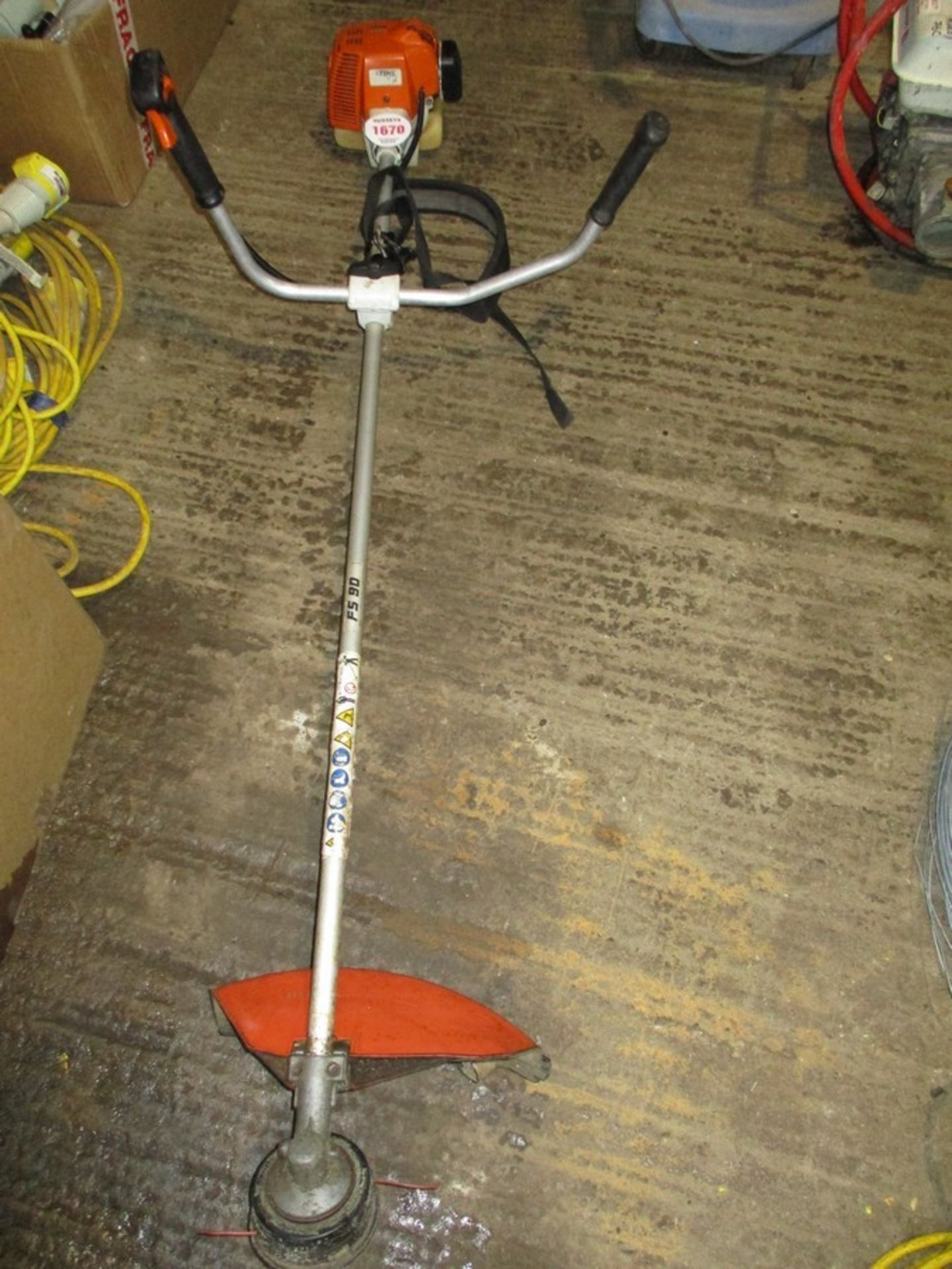 STIHL STRIMMER