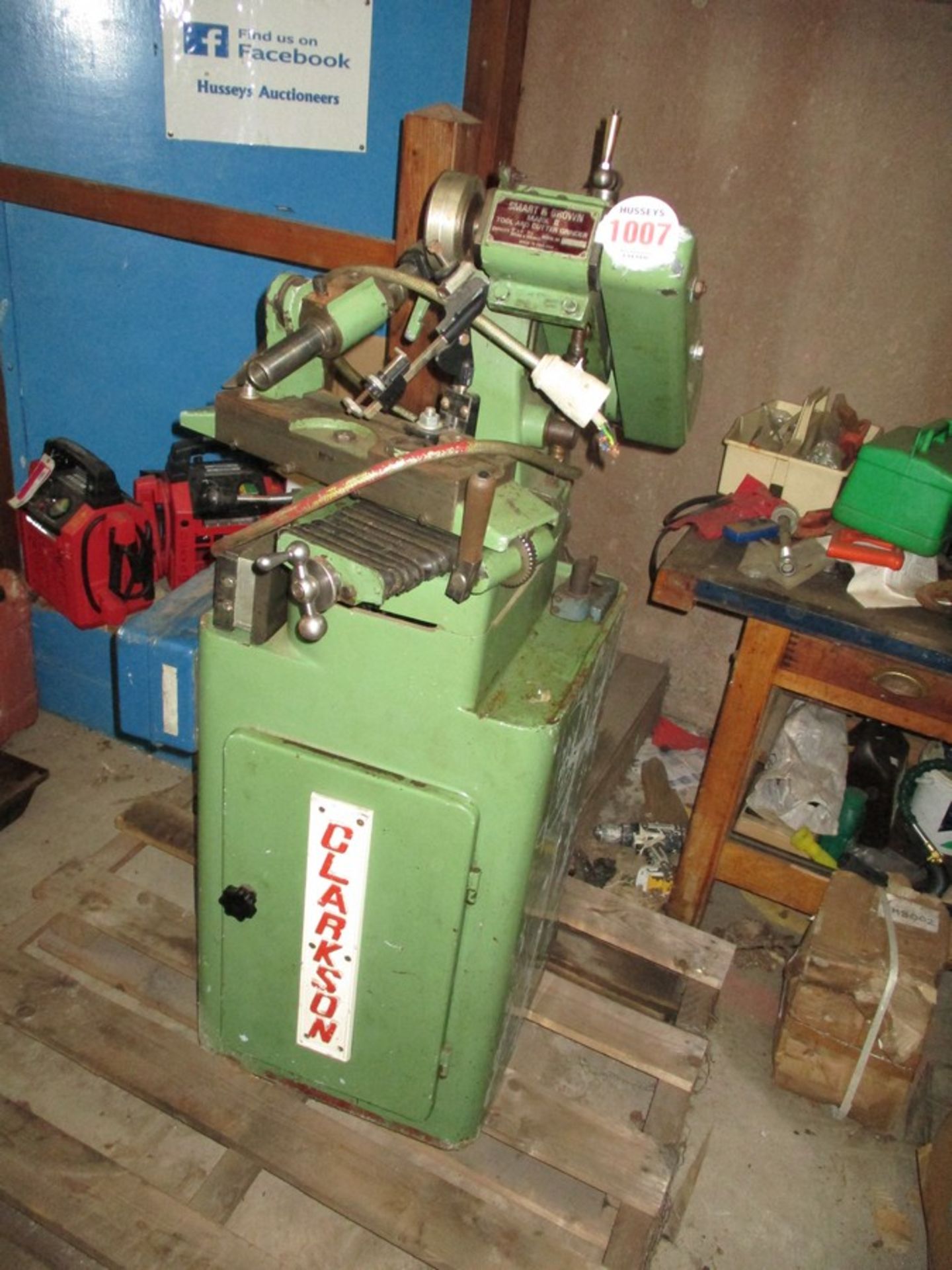 CLARKSON TOOL CUTTER & GRINDER C.W TOOLING