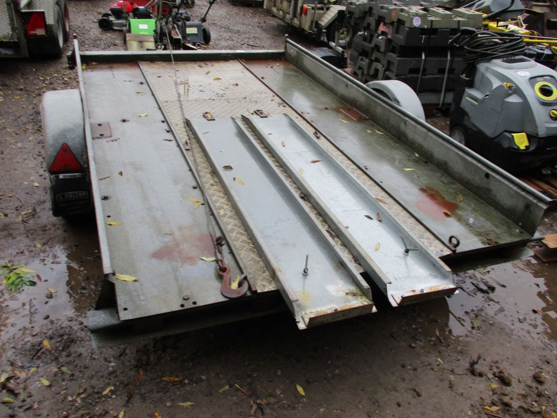 SINGLE AXLE TRANSPORTER TRAILER C.W WINCH AND RAMPS - Image 3 of 3