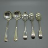 Five silver spoons, 126g