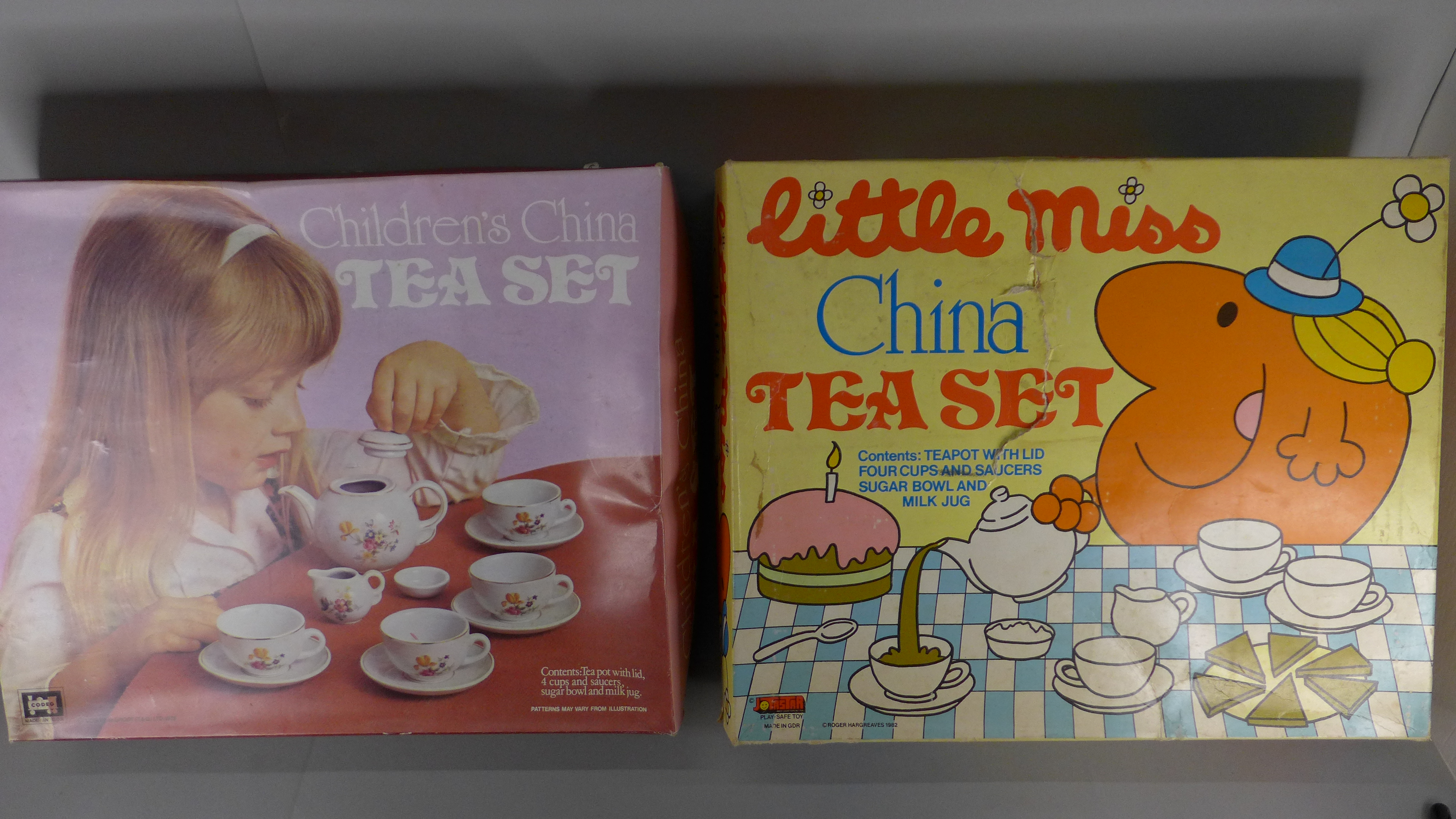 A doll's china tea set and part Little Miss tea set, both boxed - Bild 4 aus 4
