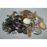 Assorted agates and other stones