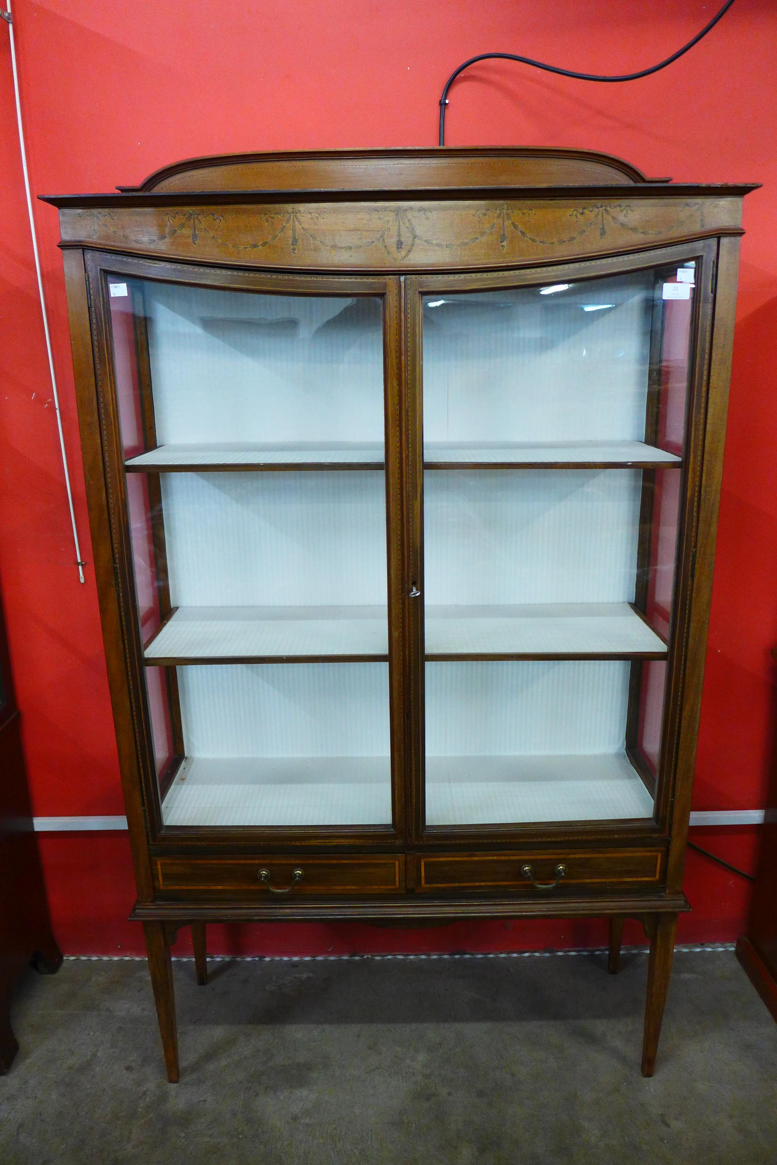 An Edward VII inlaid mahogany two door display cabinet - Image 2 of 2