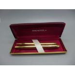 A Sheaffer pen and pencil set, with 14k gold nib, USA, in original box