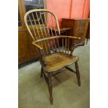 A 19th Century elm and beech Windsor chair