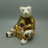 A Royal Crown Derby paperweight - Imari Honey Bear, commissioned by Goviers of Sidmouth, exclusive