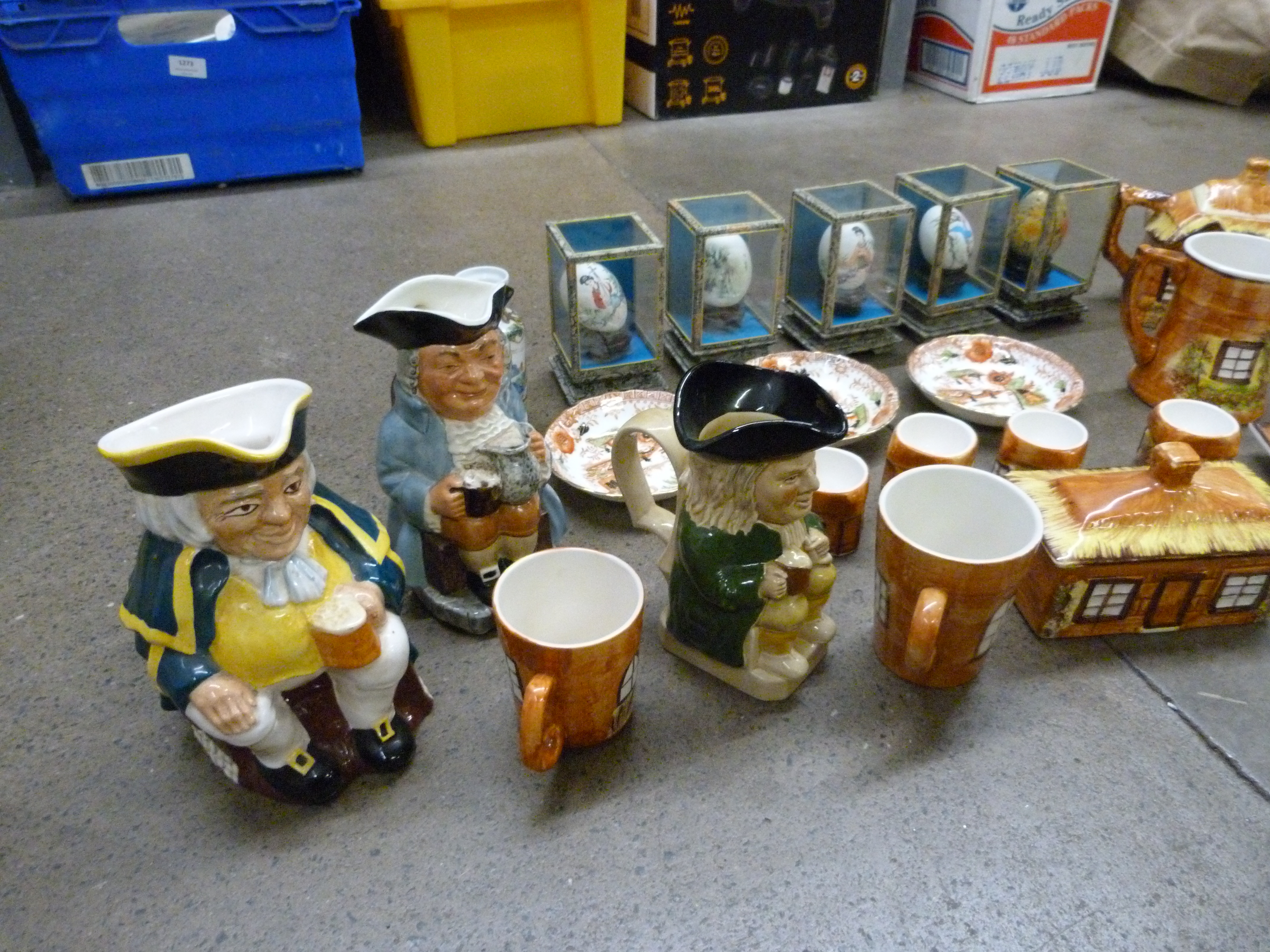Six Toby jugs, cottageware, Chinese decorative egg shells and oriental saucers**PLEASE NOTE THIS LOT - Image 4 of 4