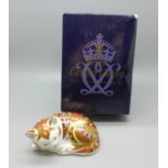 A Royal Crown Derby limited edition Marmelo paperweight with gold stopper and certificate, 1517/