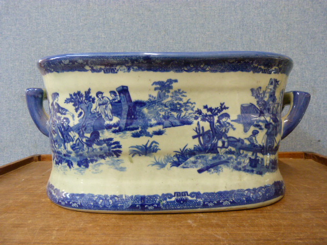 A Staffordshire style flow blue porcelain foot bowl